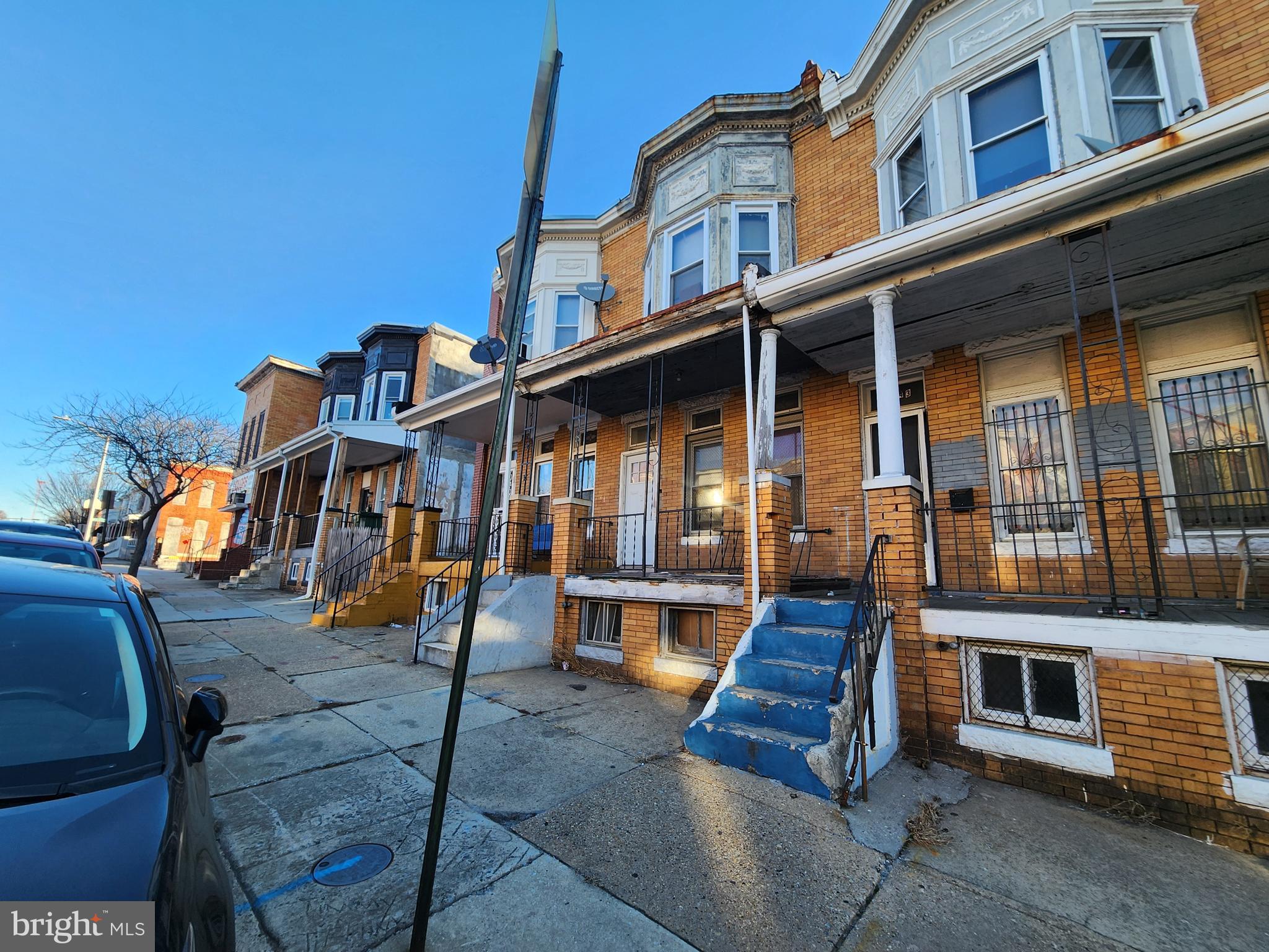 SANDTOWN-WINCHESTER - Residential