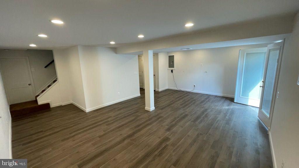 BONNIEMILL ACRES - Residential Lease