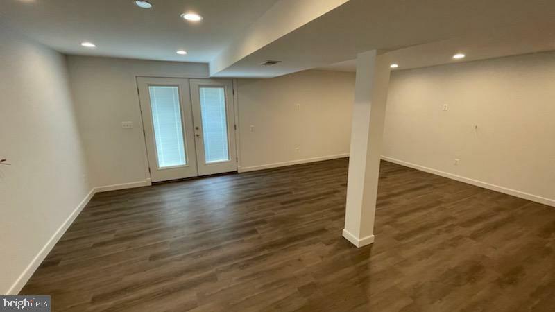 BONNIEMILL ACRES - Residential Lease