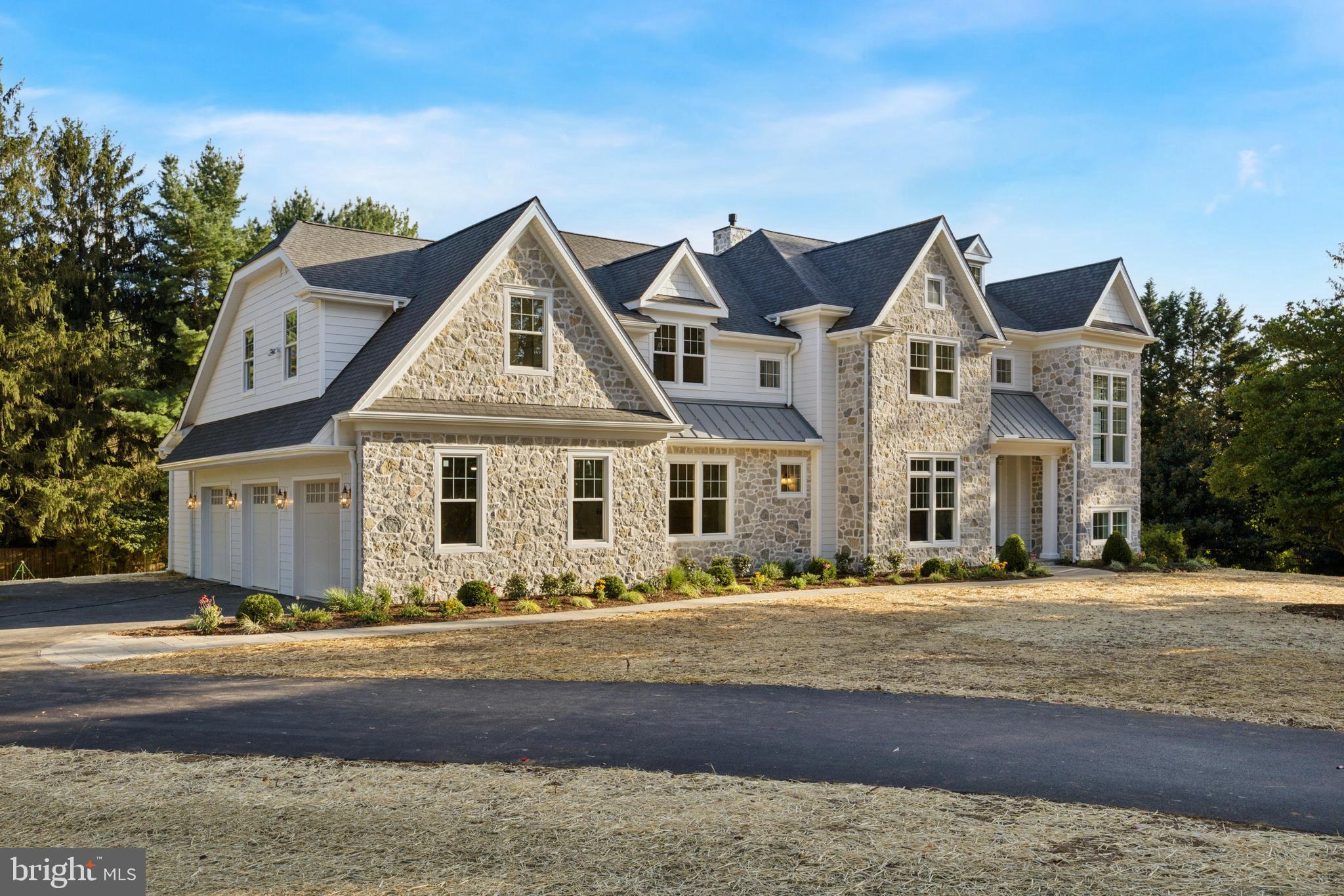 BUTTONWOOD FARMS - Residential