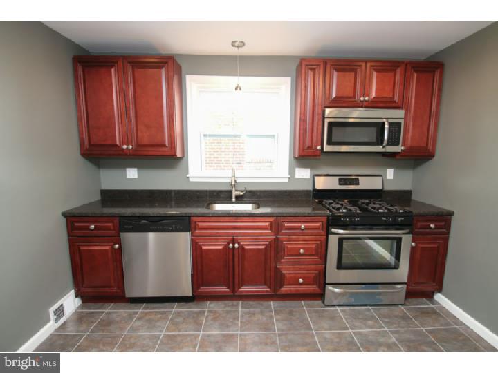 HOLME CIRCLE - Residential