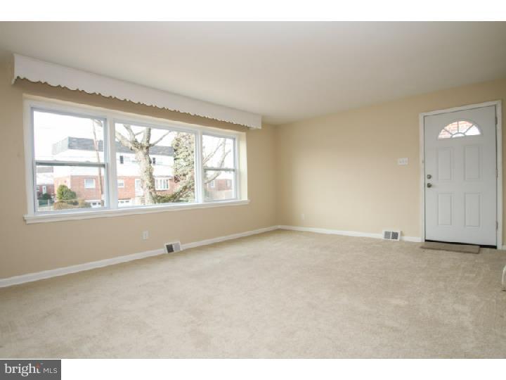 HOLME CIRCLE - Residential