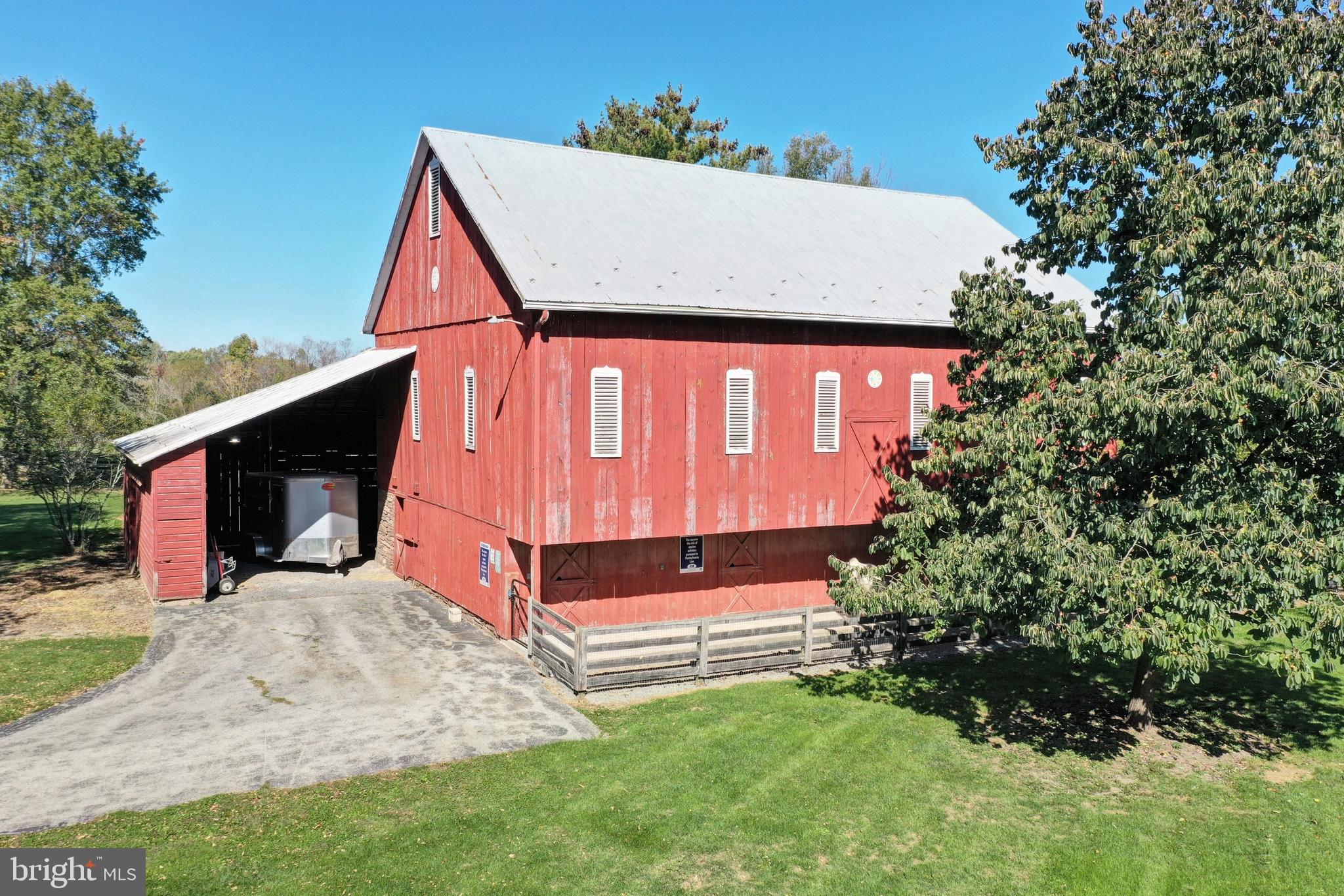 HUNTINGTON TOWNSHIP - Residential