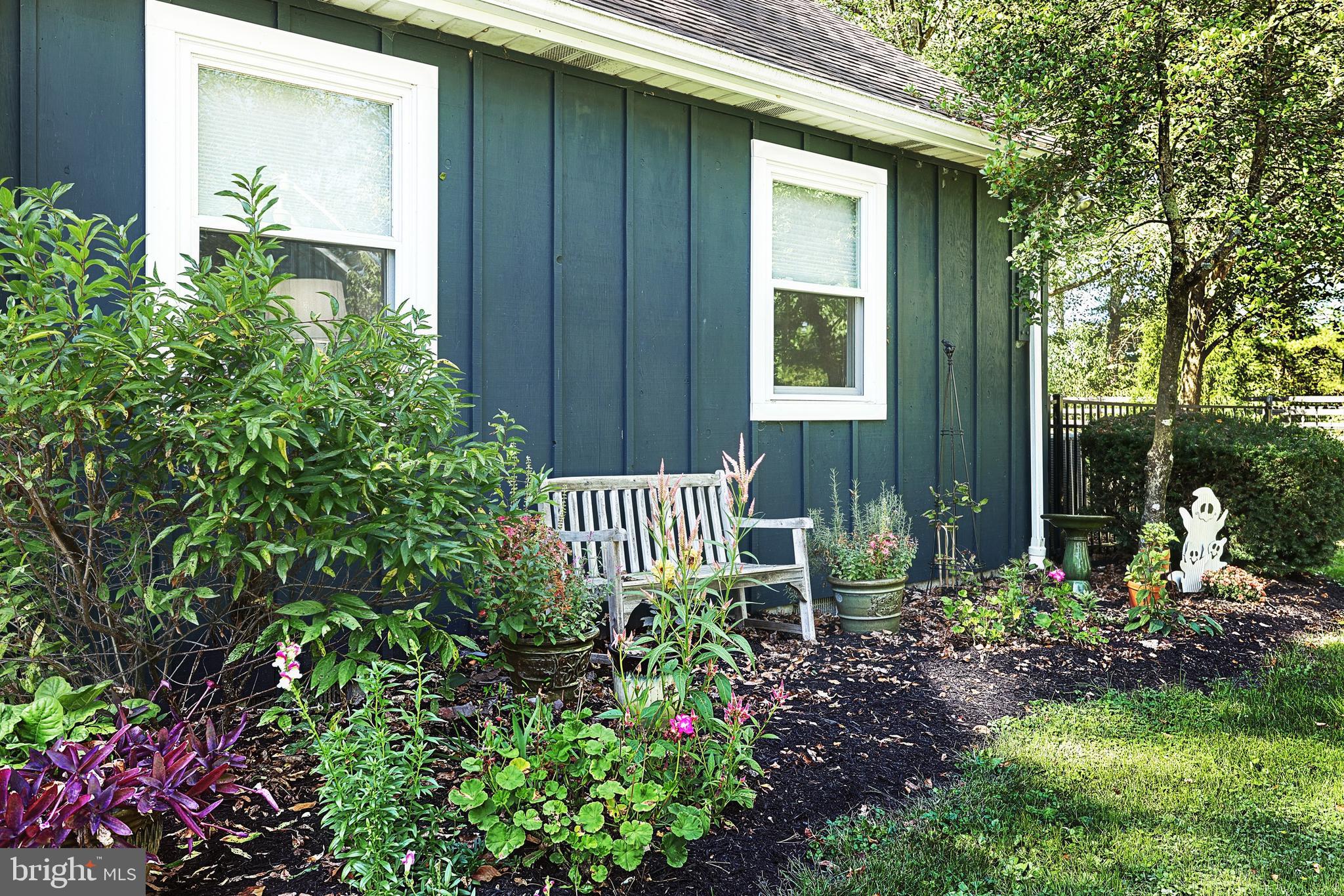 HUNTINGTON TOWNSHIP - Residential