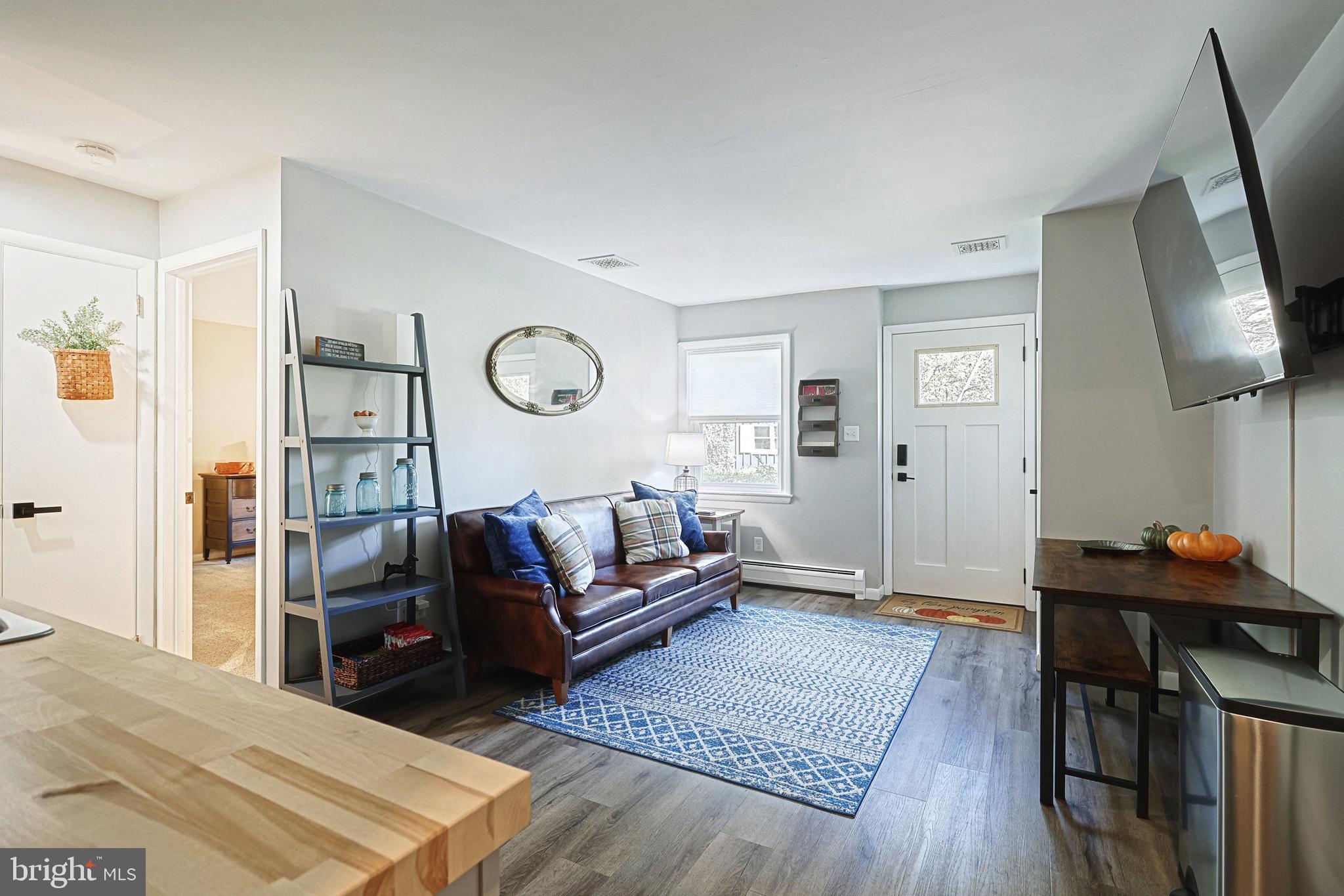 HUNTINGTON TOWNSHIP - Residential