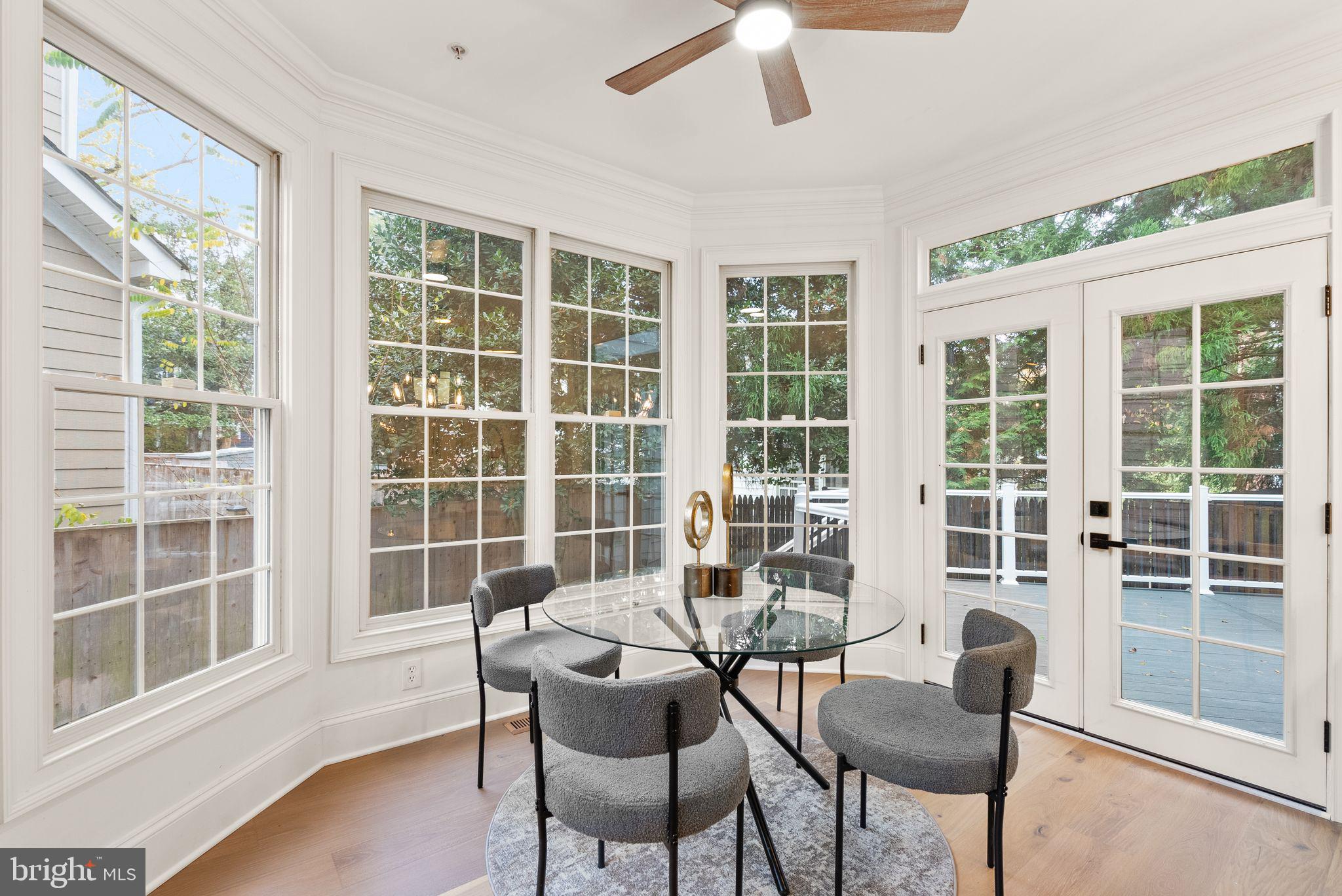 ROCK CREEK KNOLLS - Residential