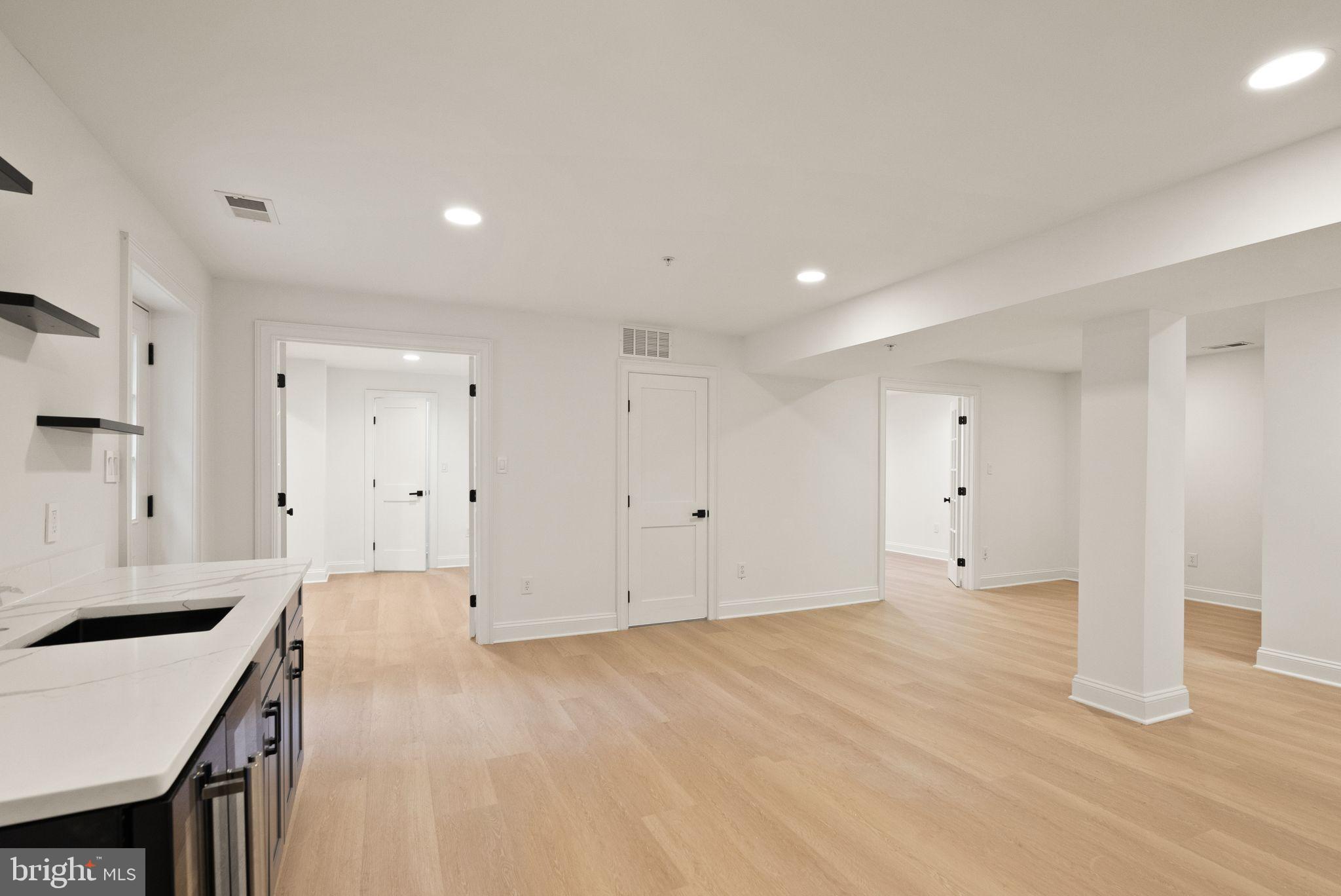 ROCK CREEK KNOLLS - Residential