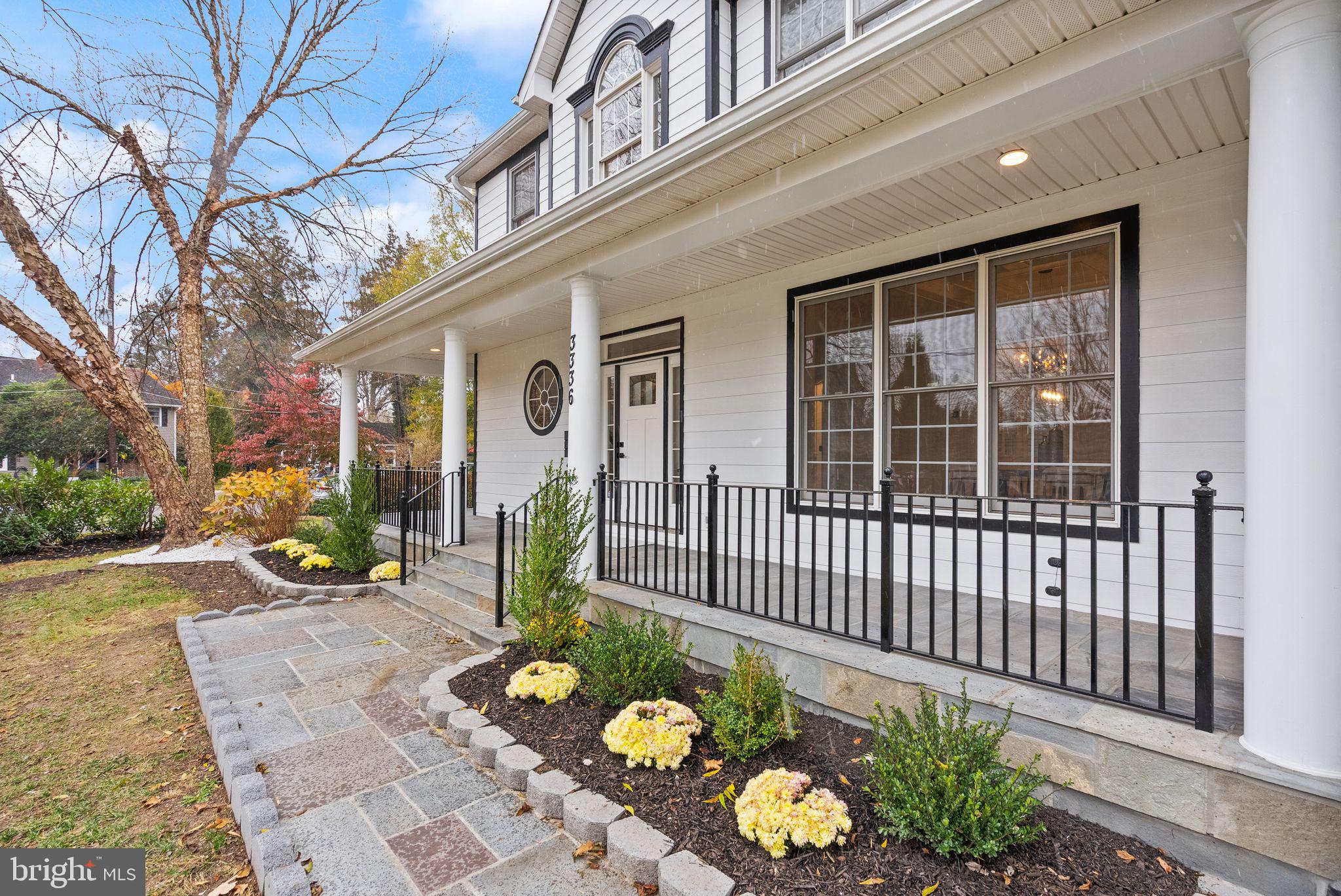 ROCK CREEK KNOLLS - Residential