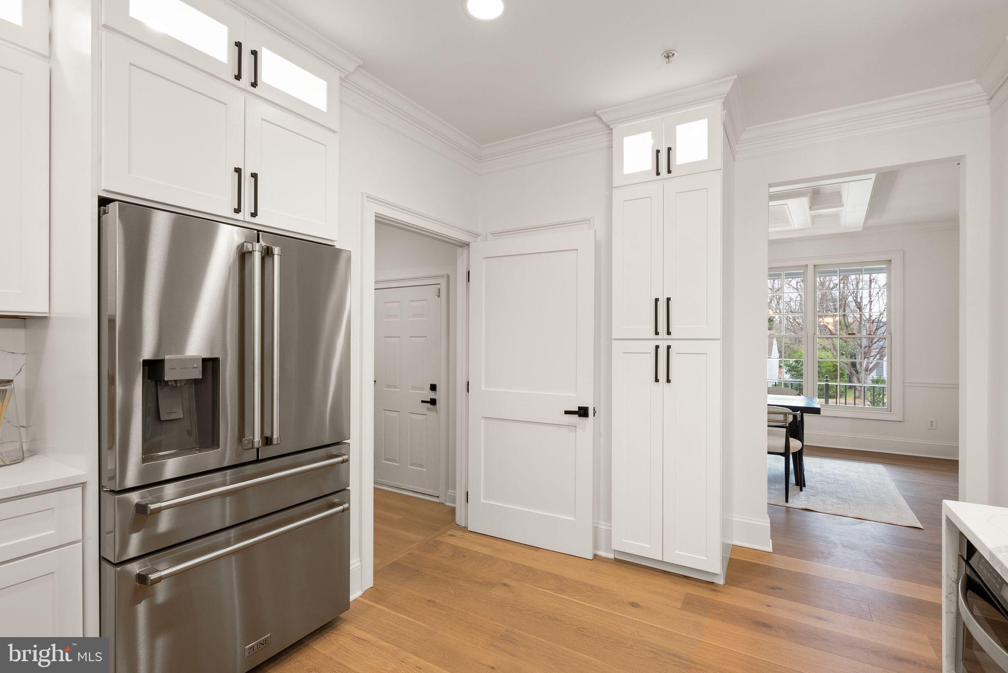 ROCK CREEK KNOLLS - Residential