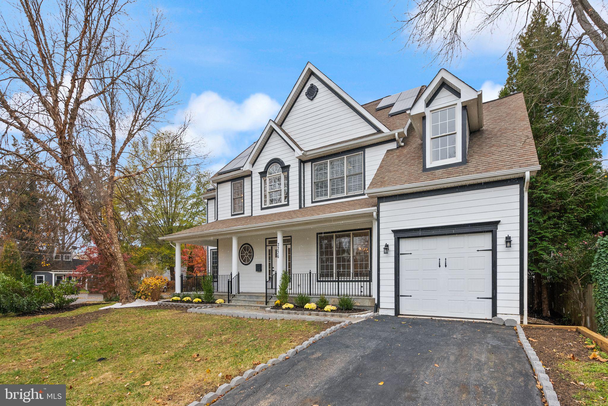 ROCK CREEK KNOLLS - Residential