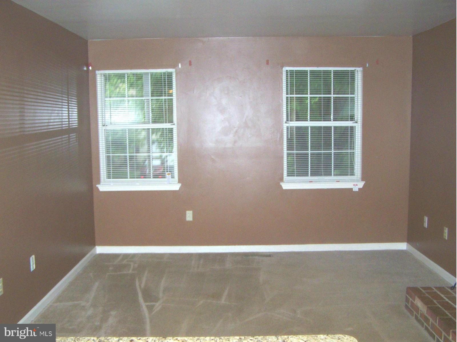 DALE CITY - Residential Lease