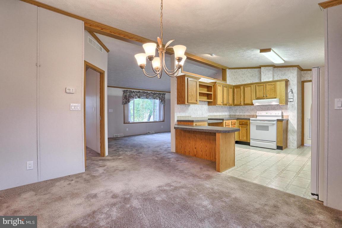 GREEN ACRES - Residential