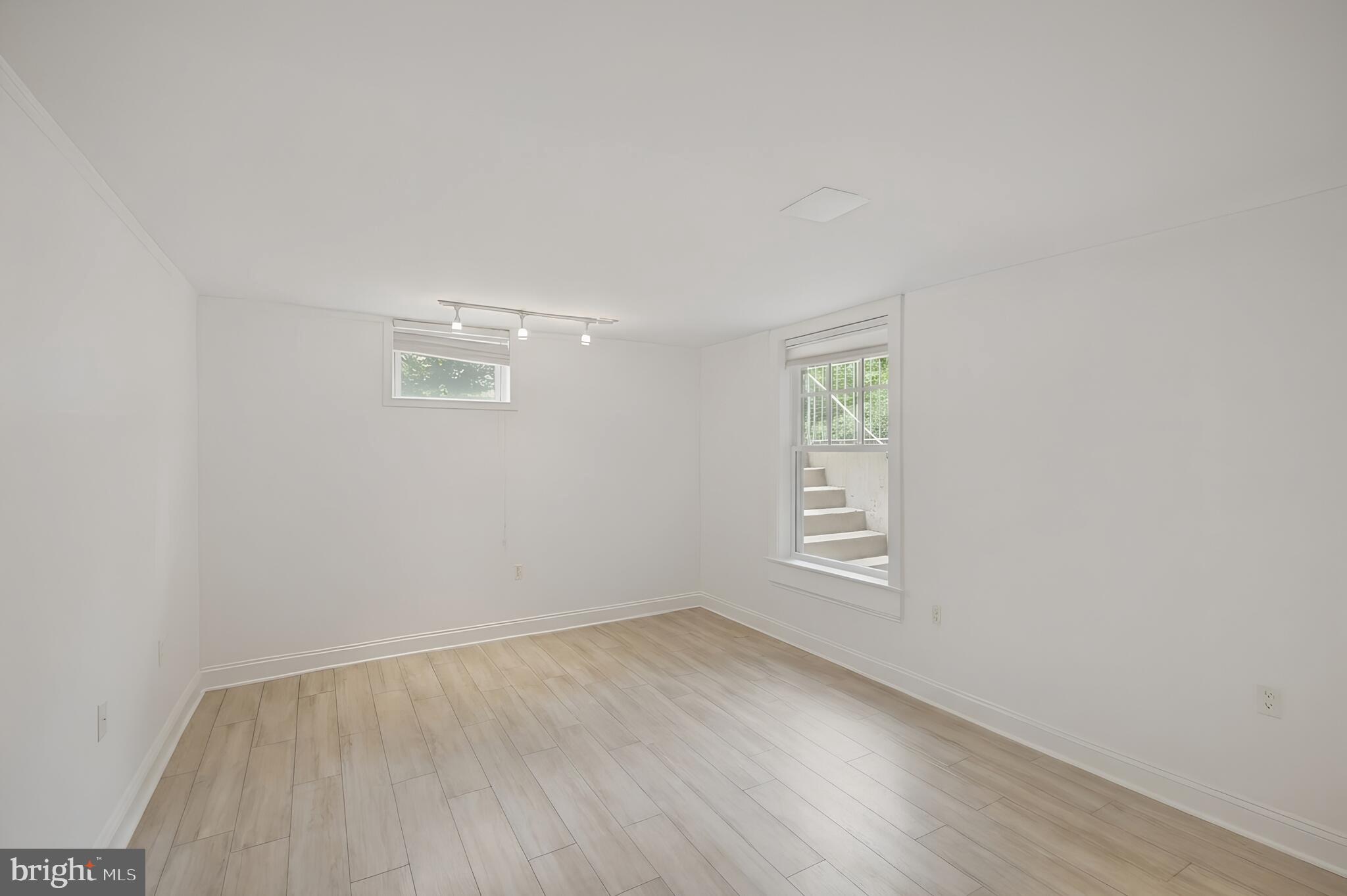 WESTMORE GARDENS - Residential