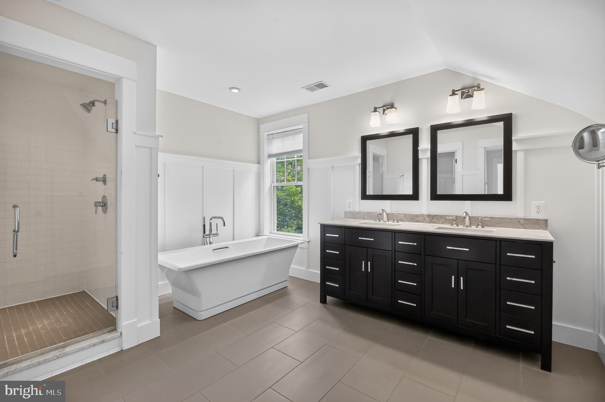 WESTMORE GARDENS - Residential