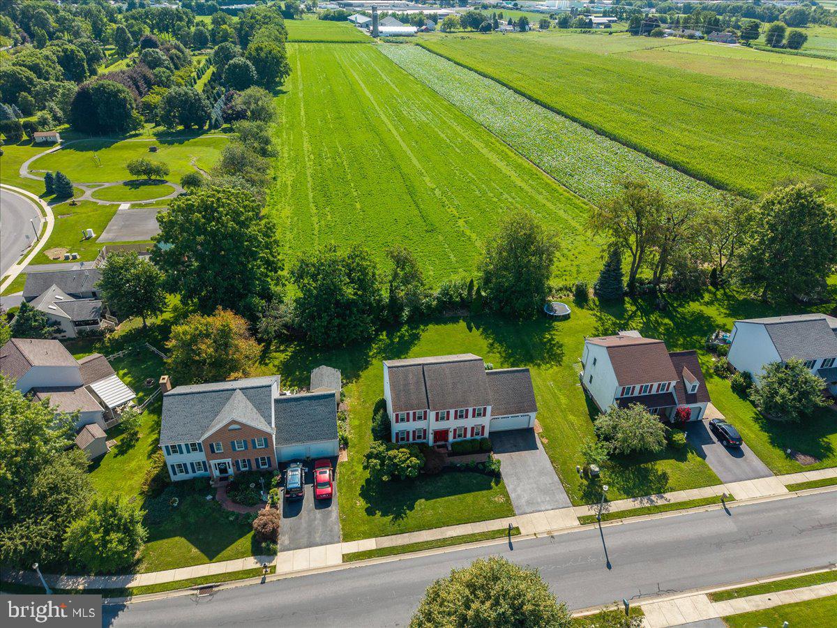 OLDE LEACOCK VILLAGE - Residential