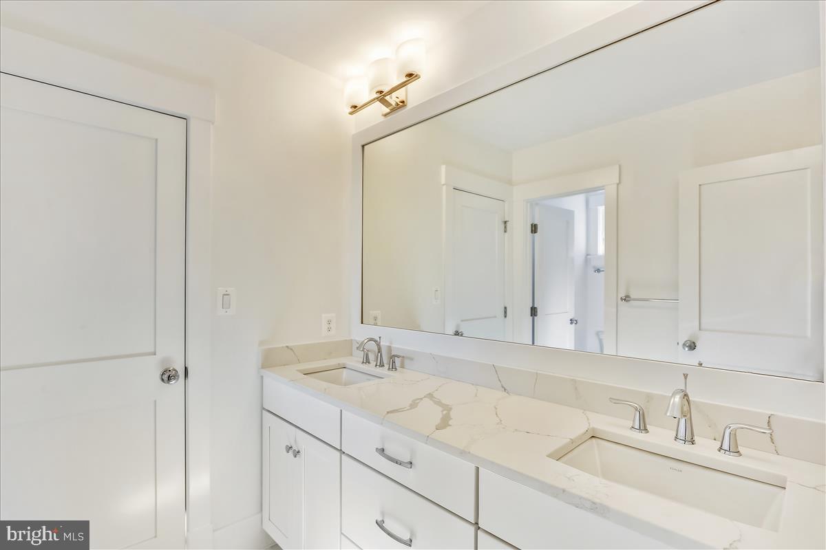 BRADMOOR - Residential