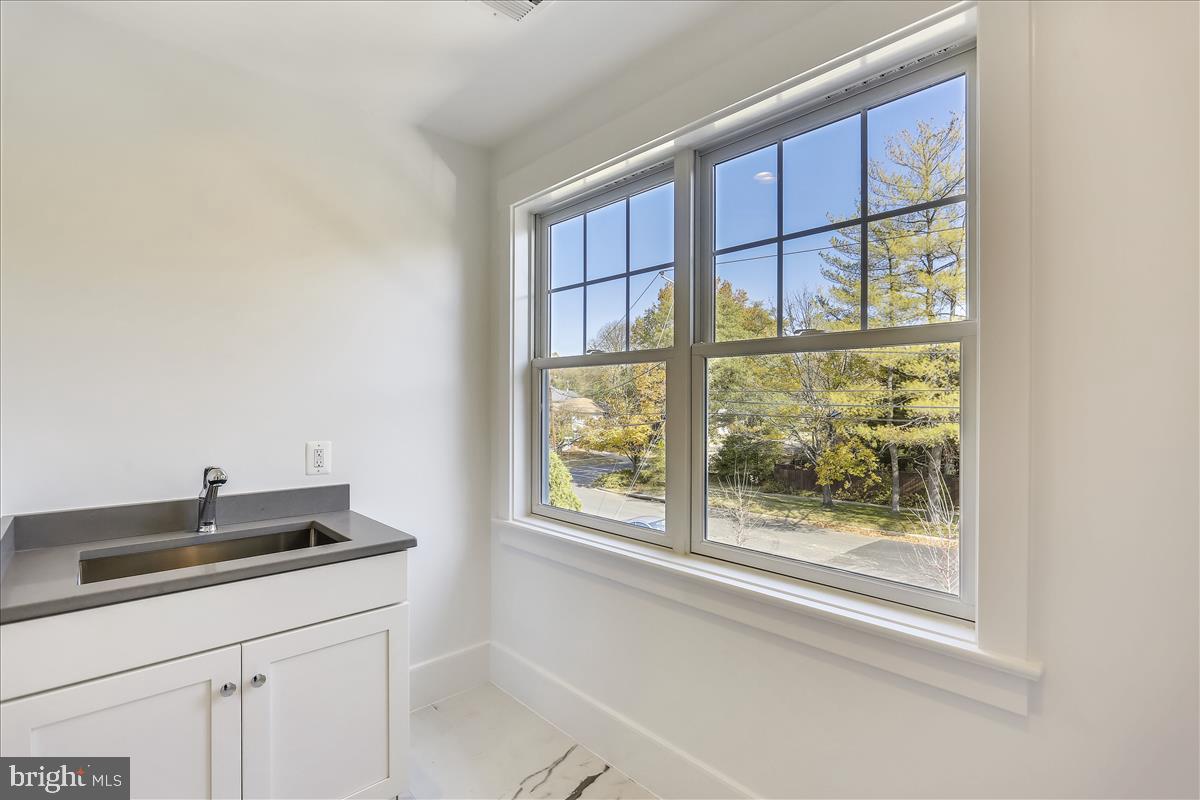 BRADMOOR - Residential