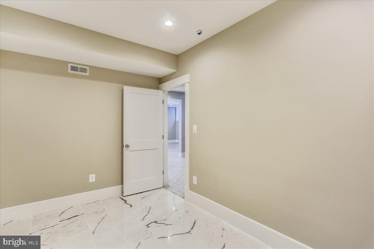 BRADMOOR - Residential
