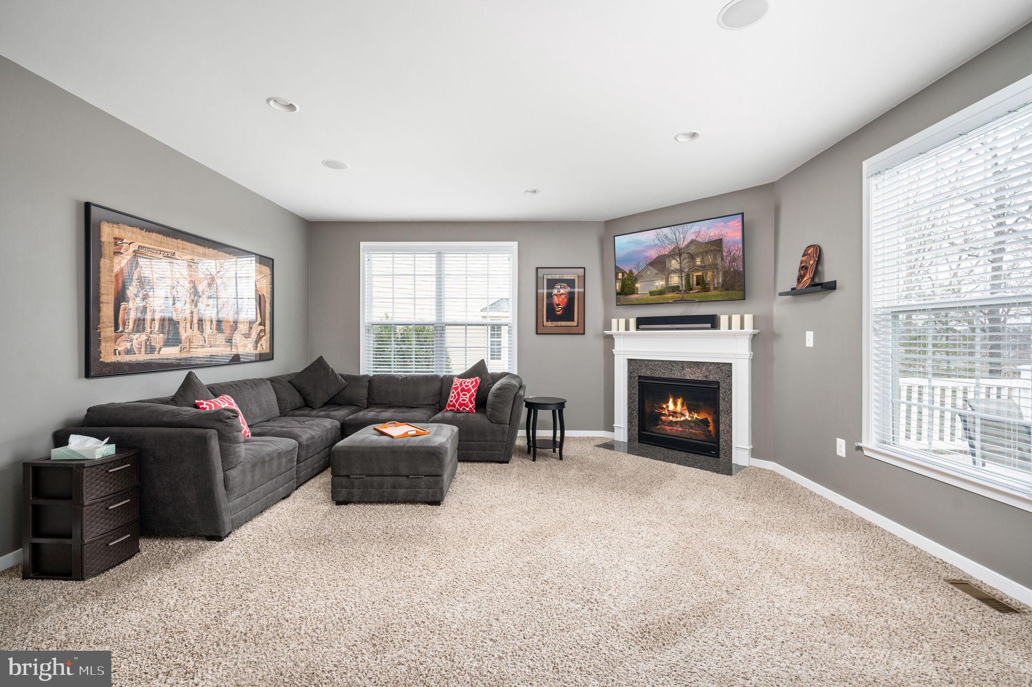 HILLS OF AQUIA - Residential