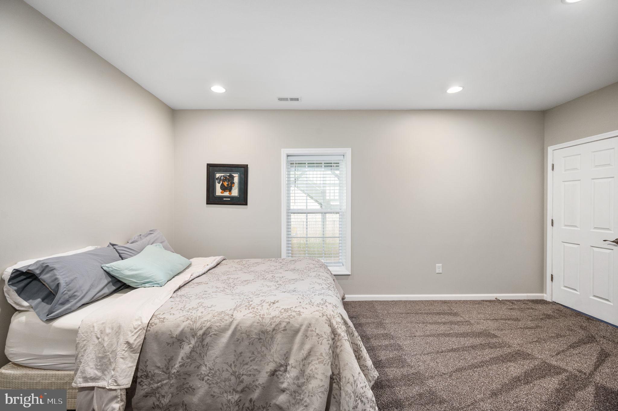 HILLS OF AQUIA - Residential