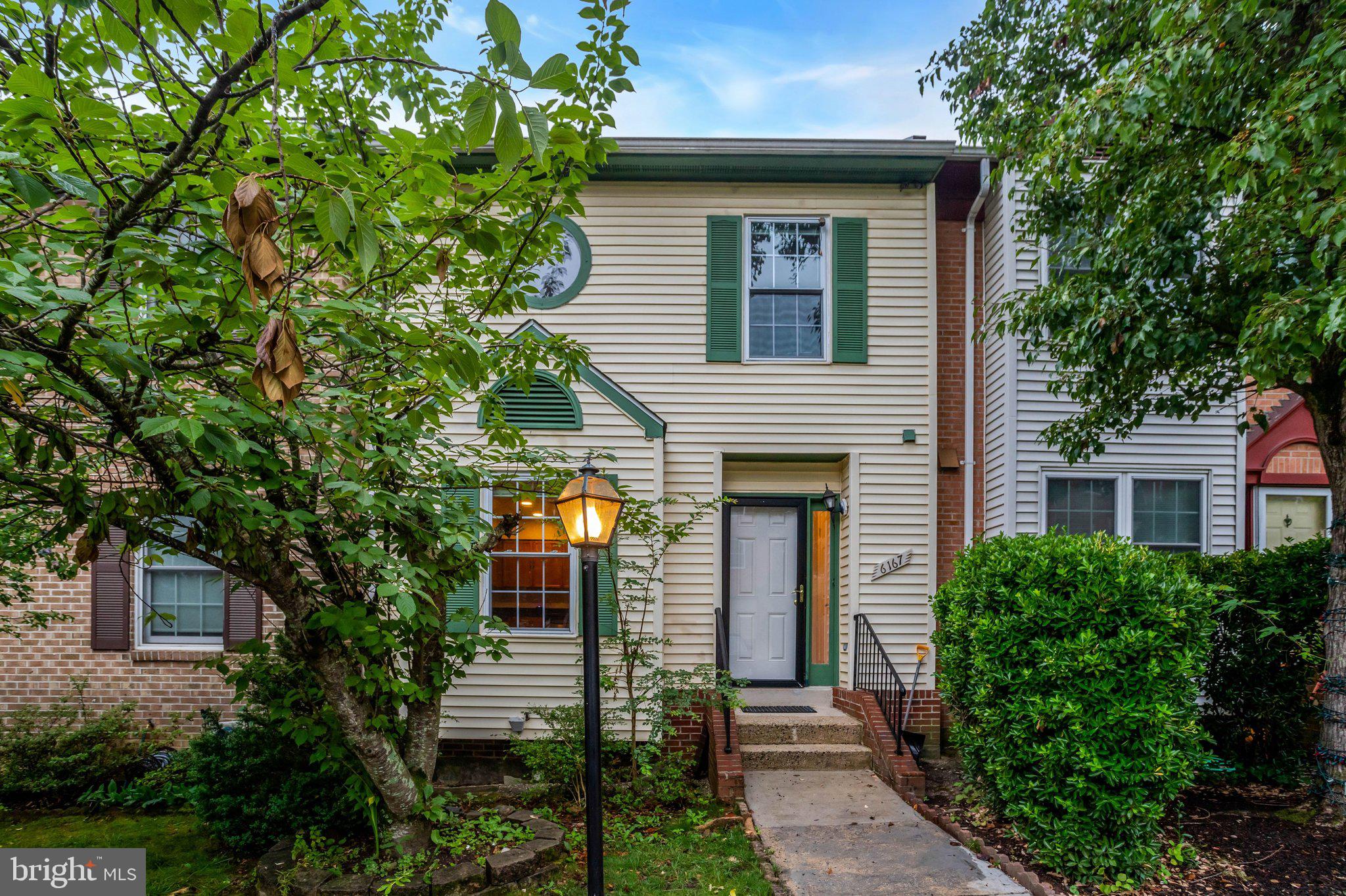 RUNNYMEADE - Residential