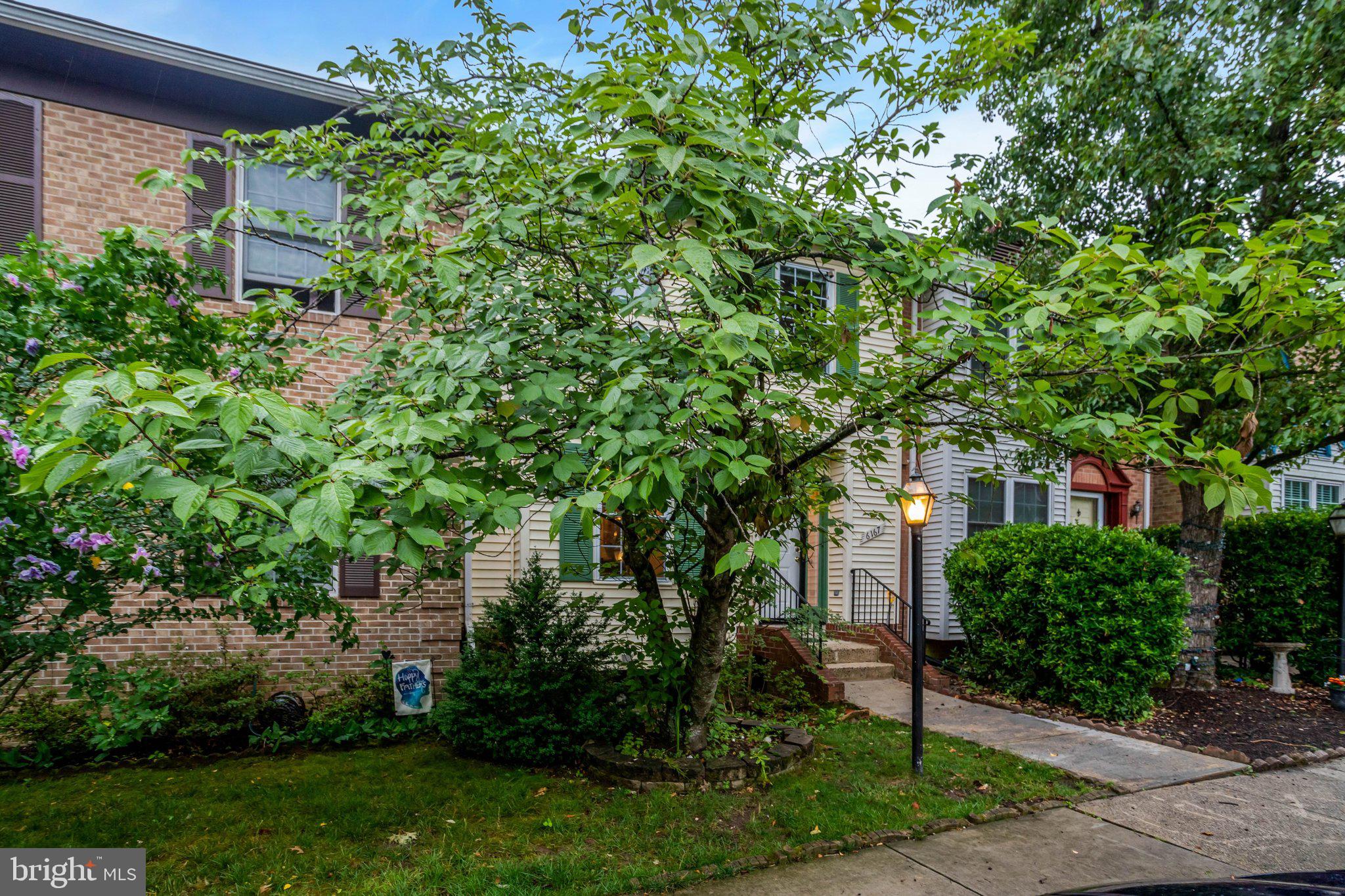 RUNNYMEADE - Residential