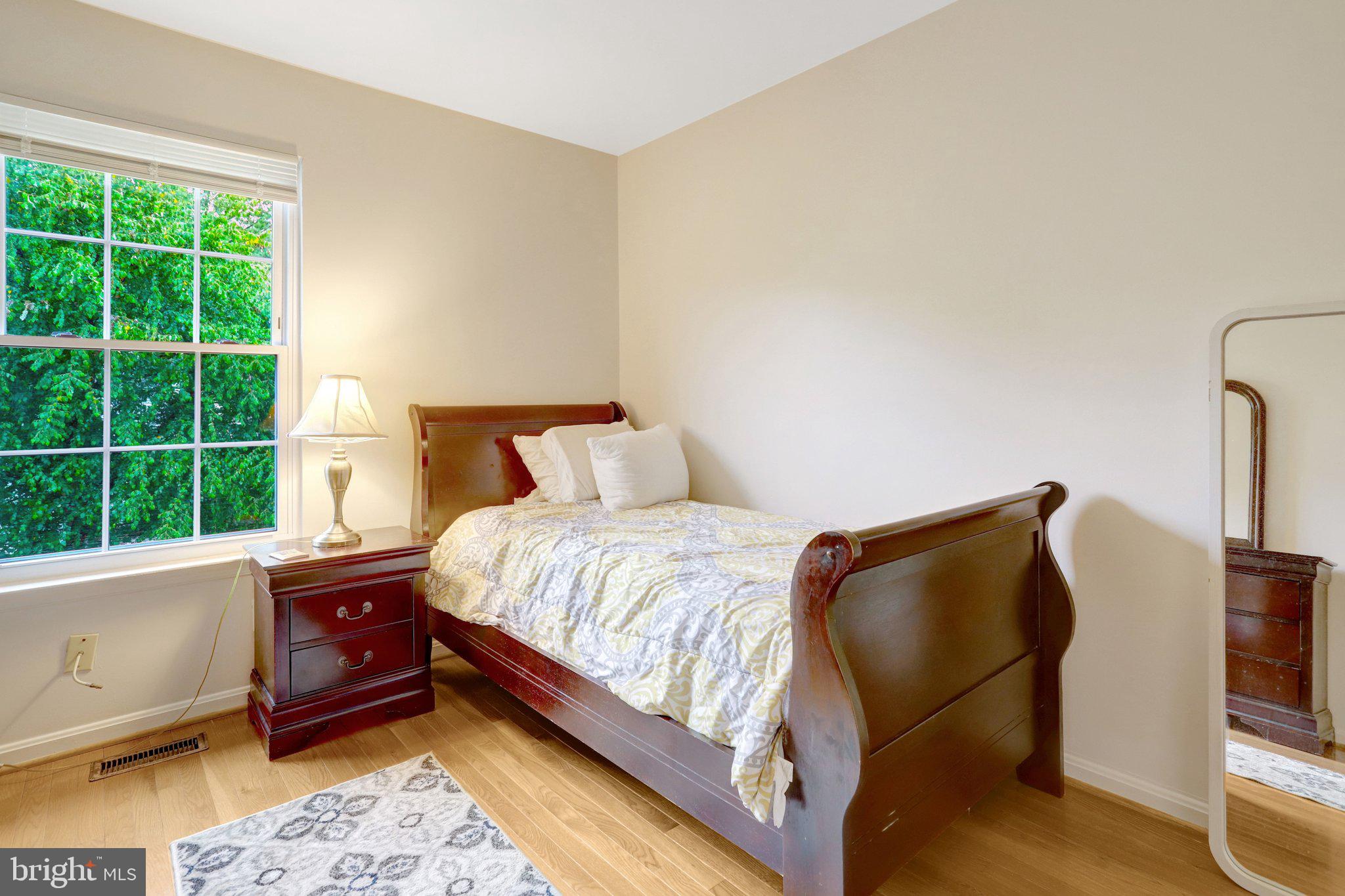 RUNNYMEADE - Residential