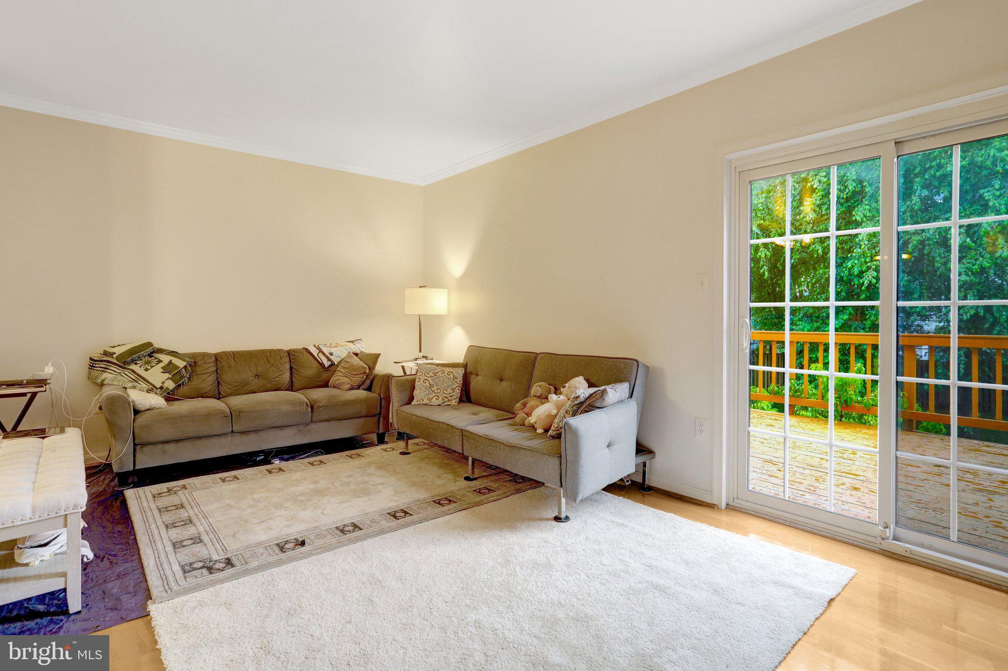 RUNNYMEADE - Residential