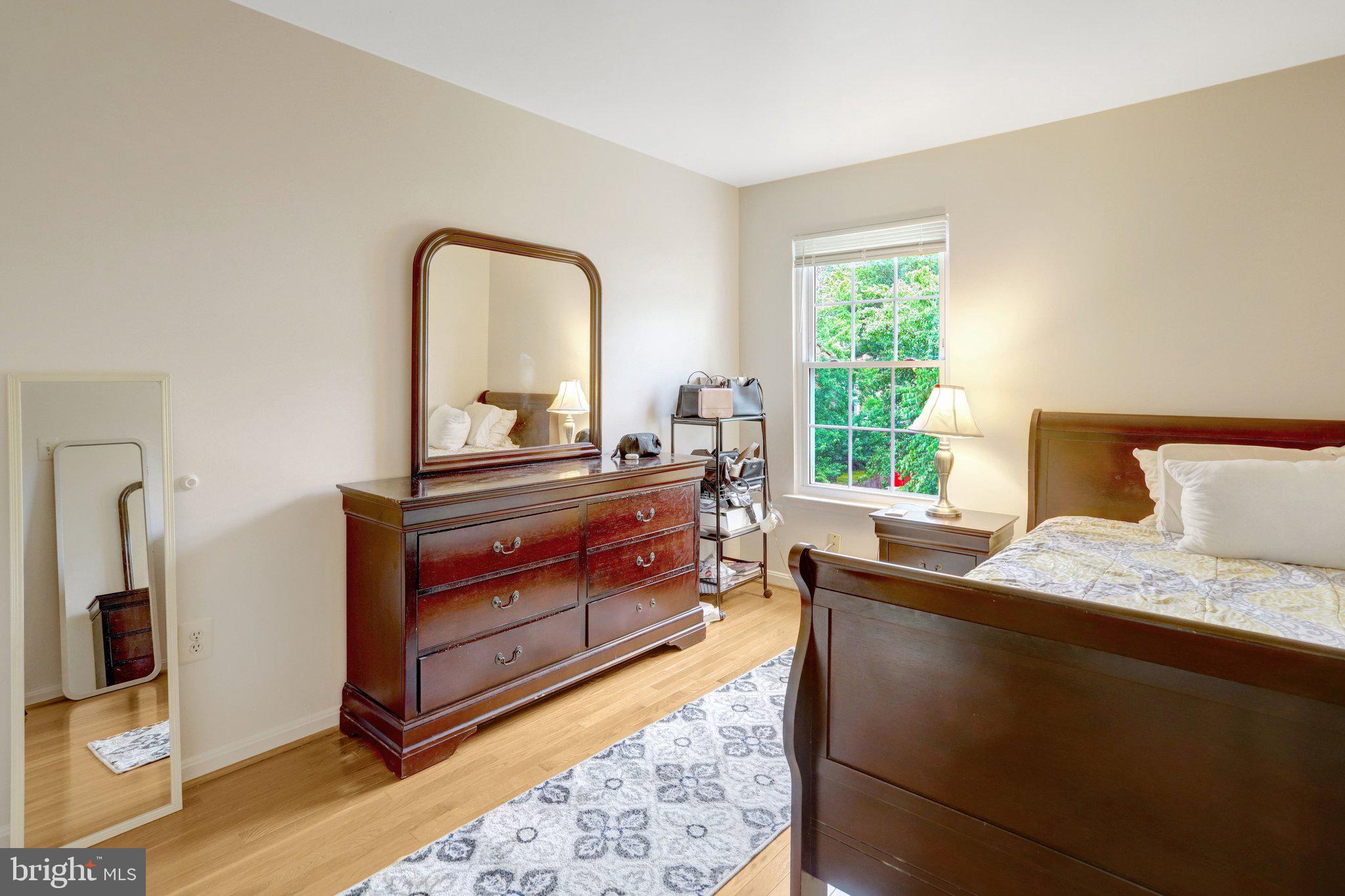 RUNNYMEADE - Residential
