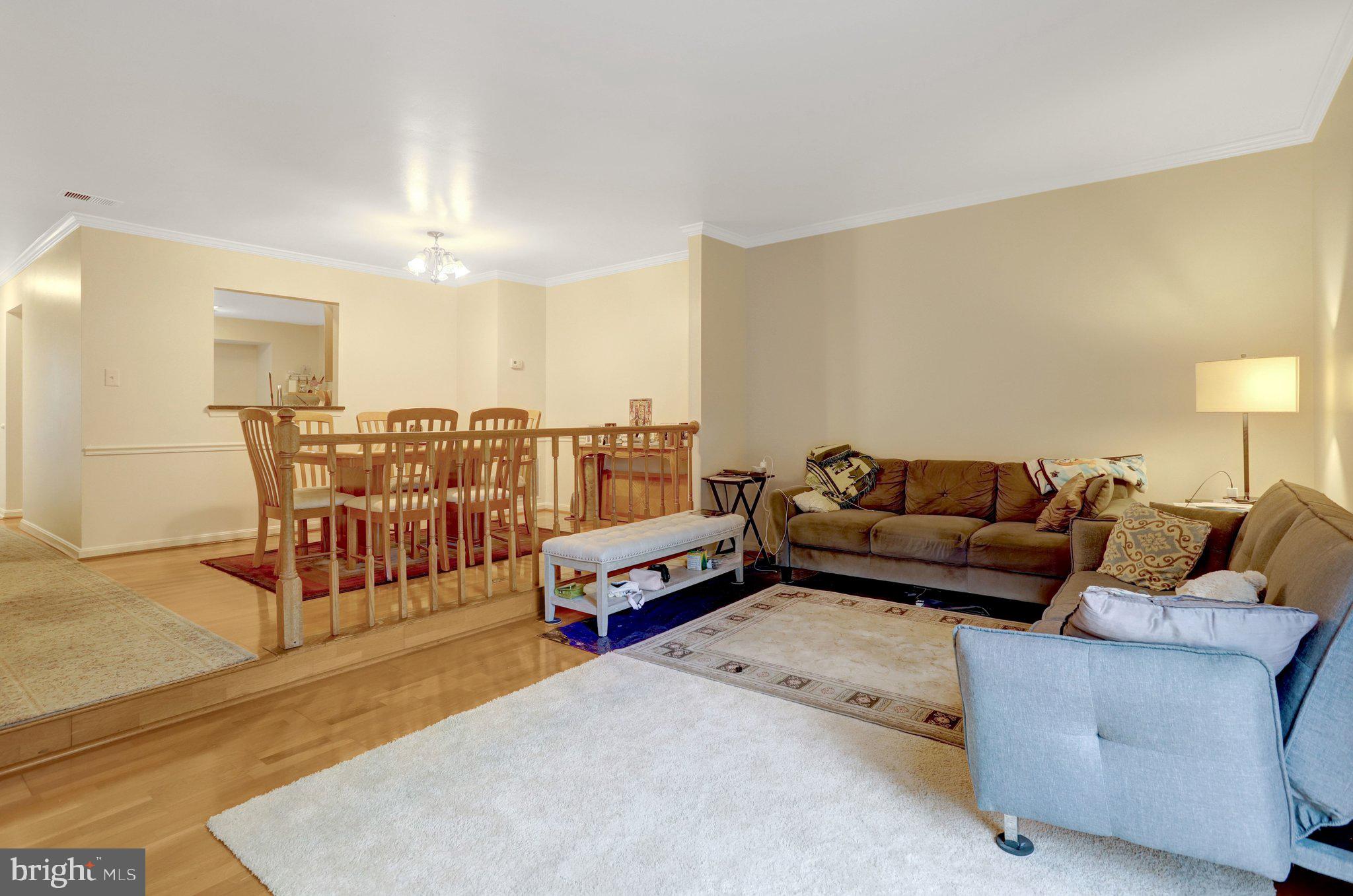 RUNNYMEADE - Residential