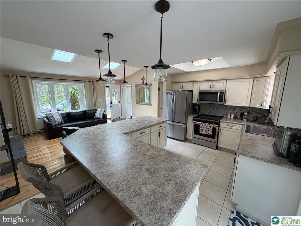 POCONO FARMS - Residential