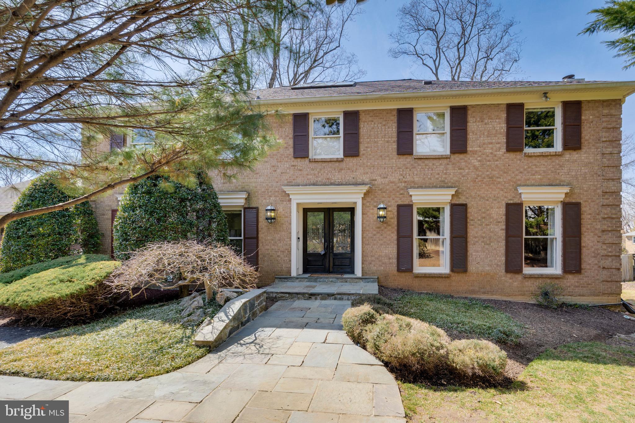 HERITAGE WALK - Residential