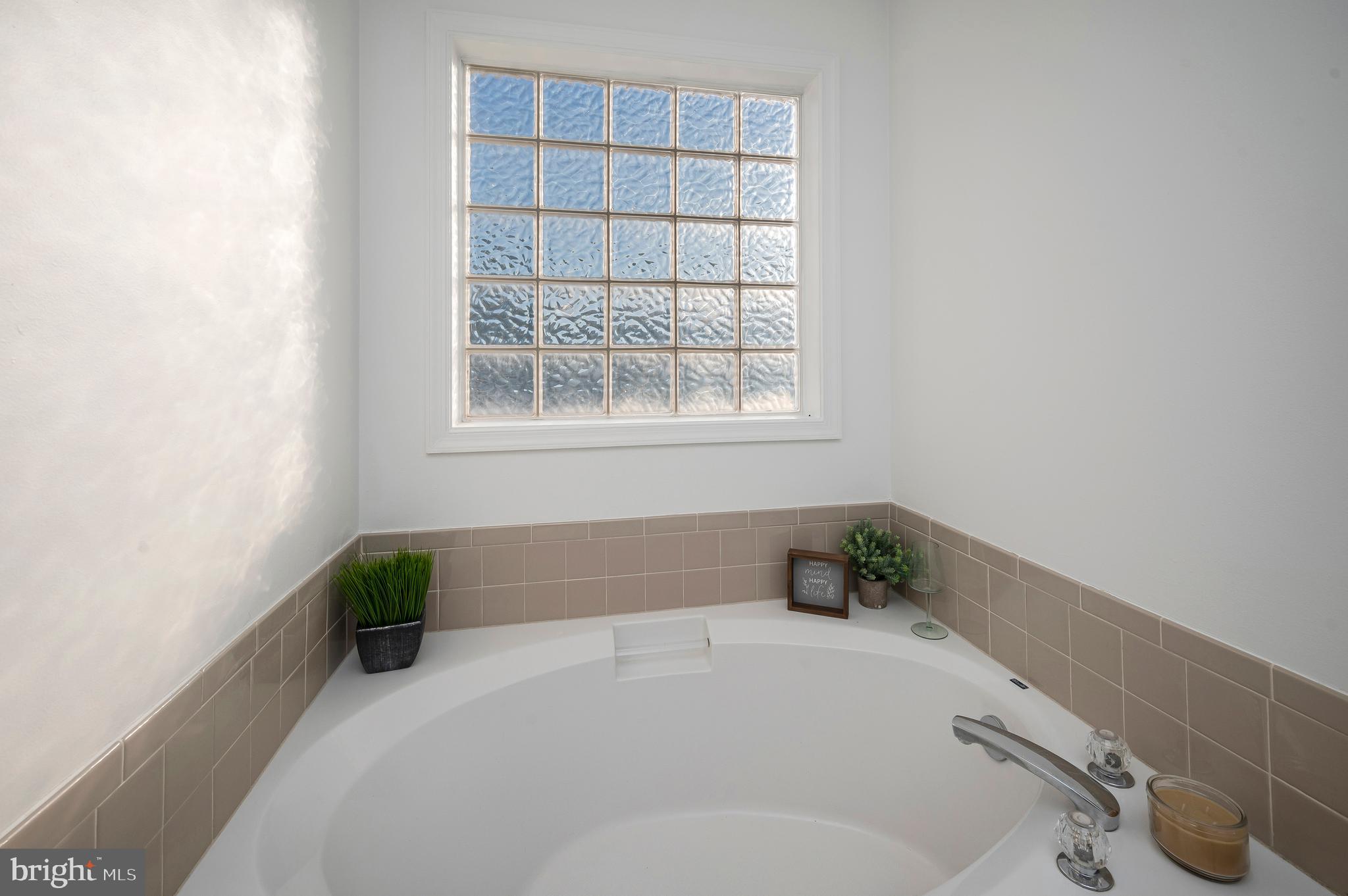 CEDAR RIDGE - Residential