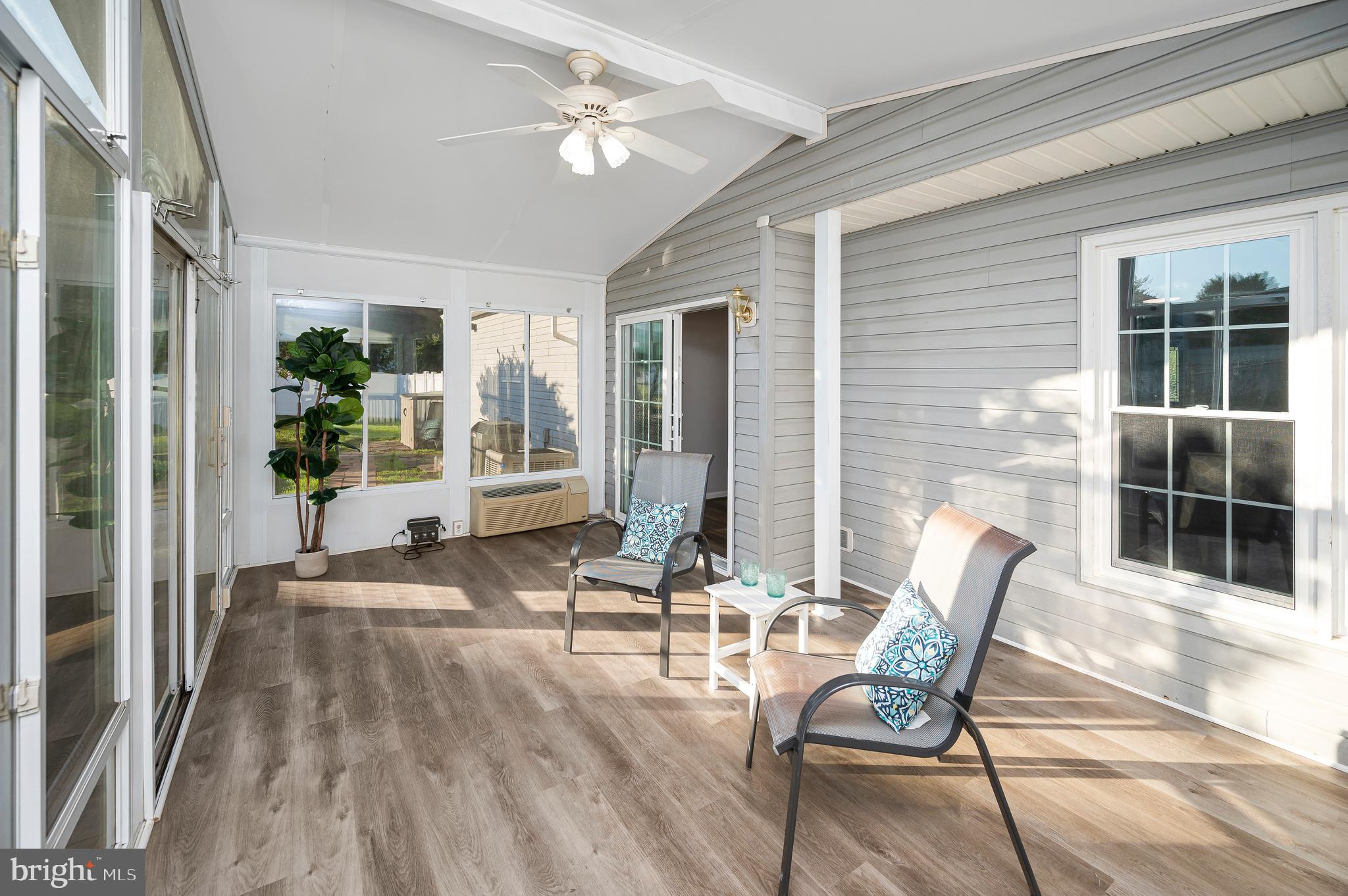 CEDAR RIDGE - Residential