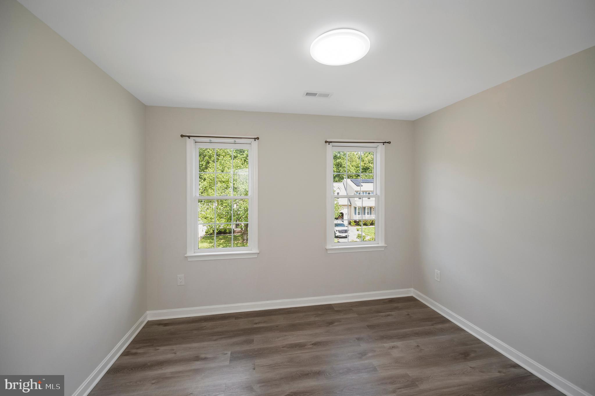CEDAR RIDGE - Residential