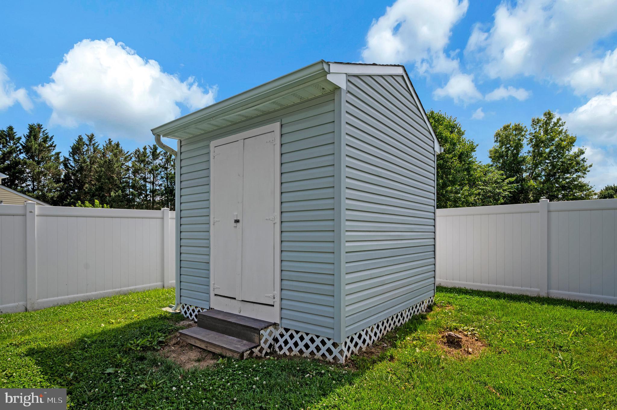 CEDAR RIDGE - Residential