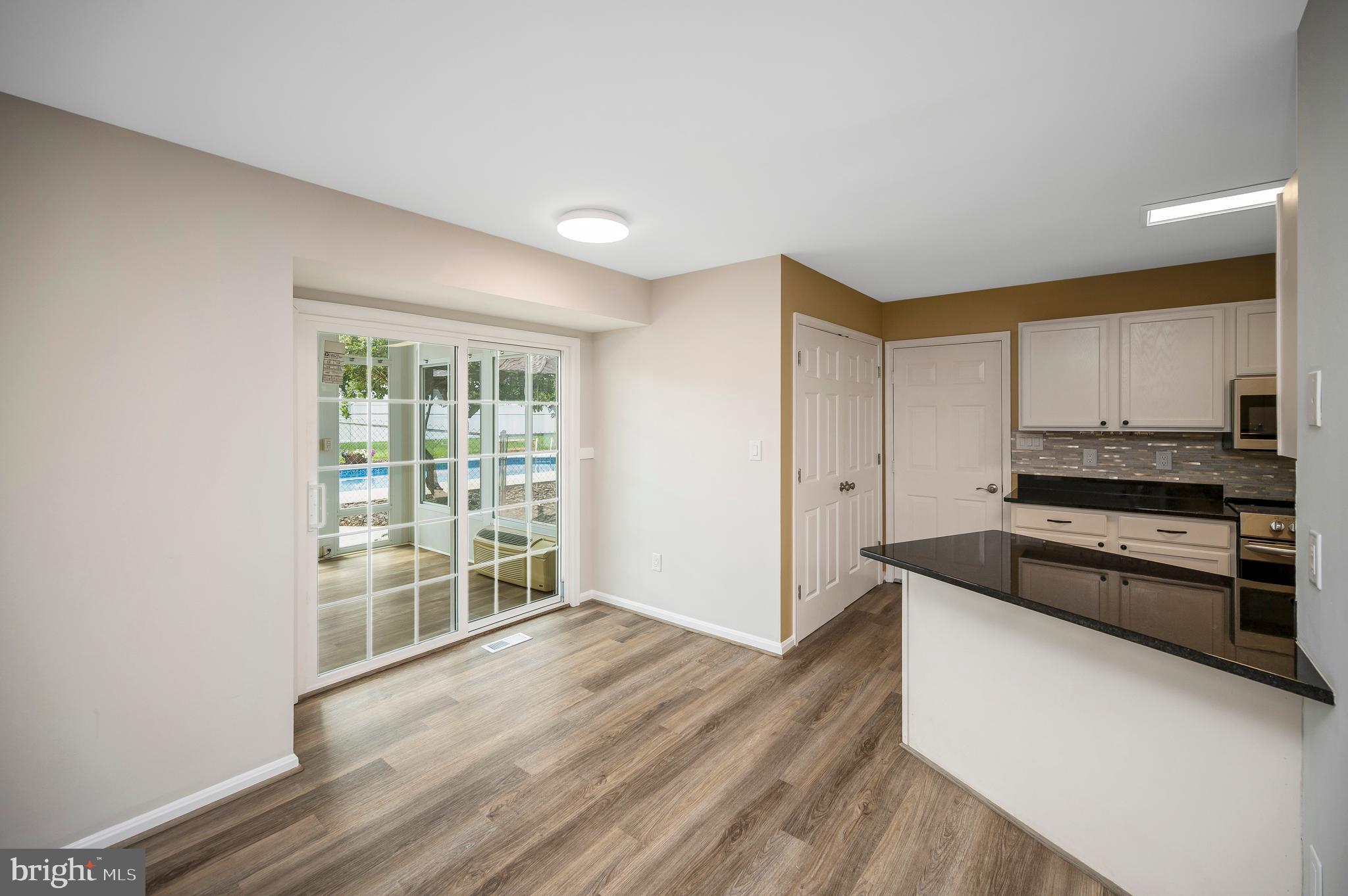 CEDAR RIDGE - Residential