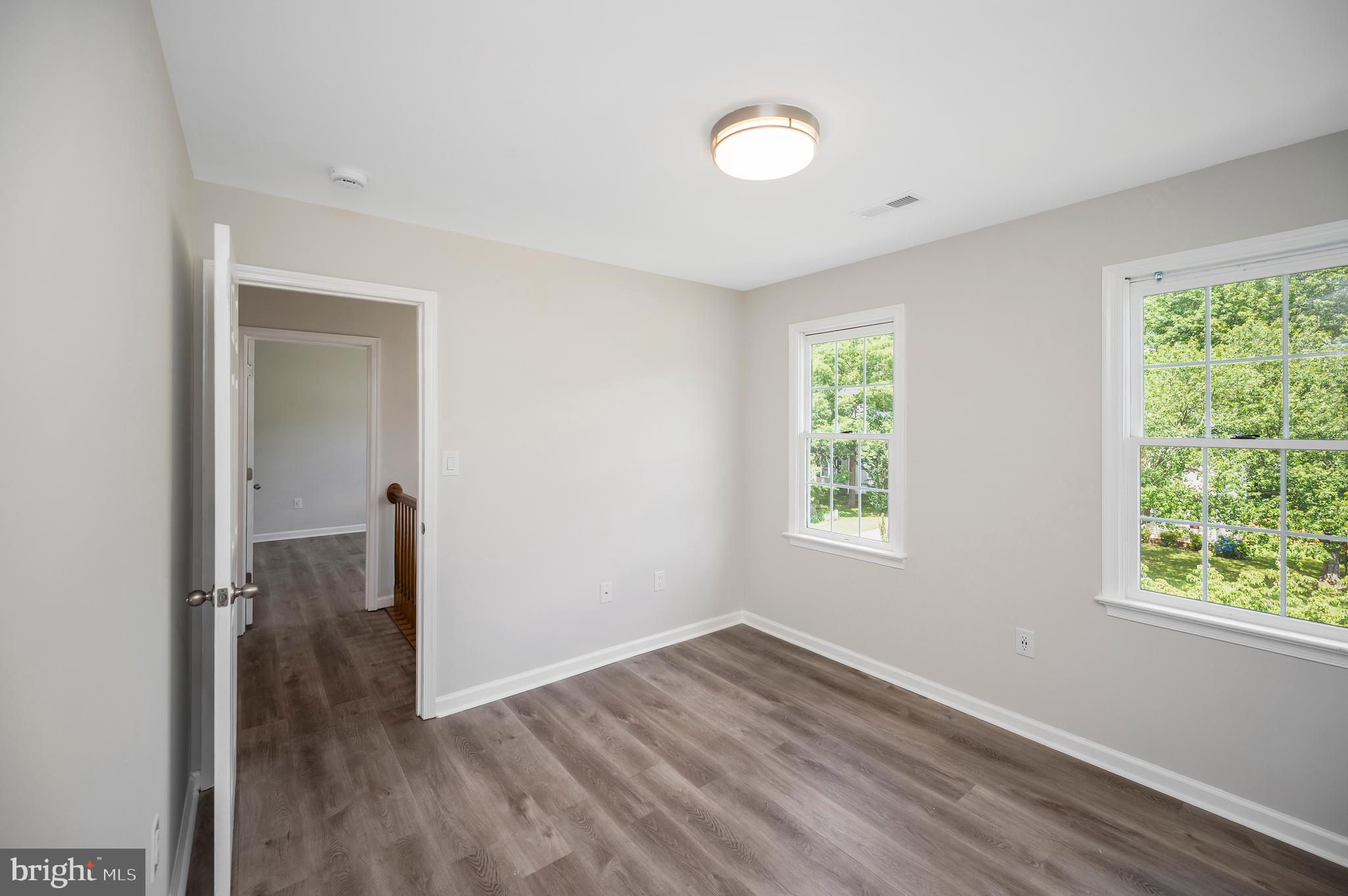 CEDAR RIDGE - Residential