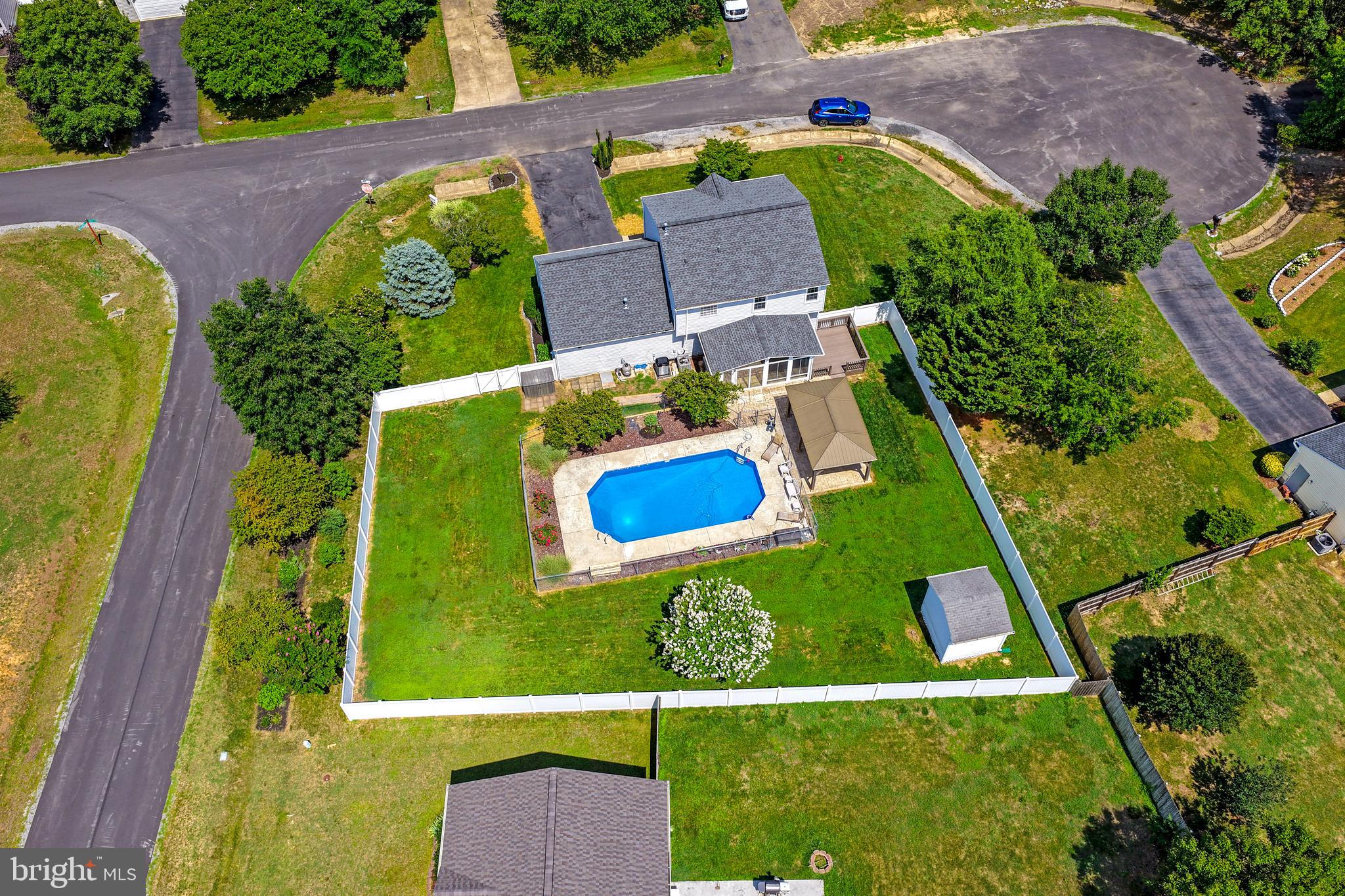 CEDAR RIDGE - Residential