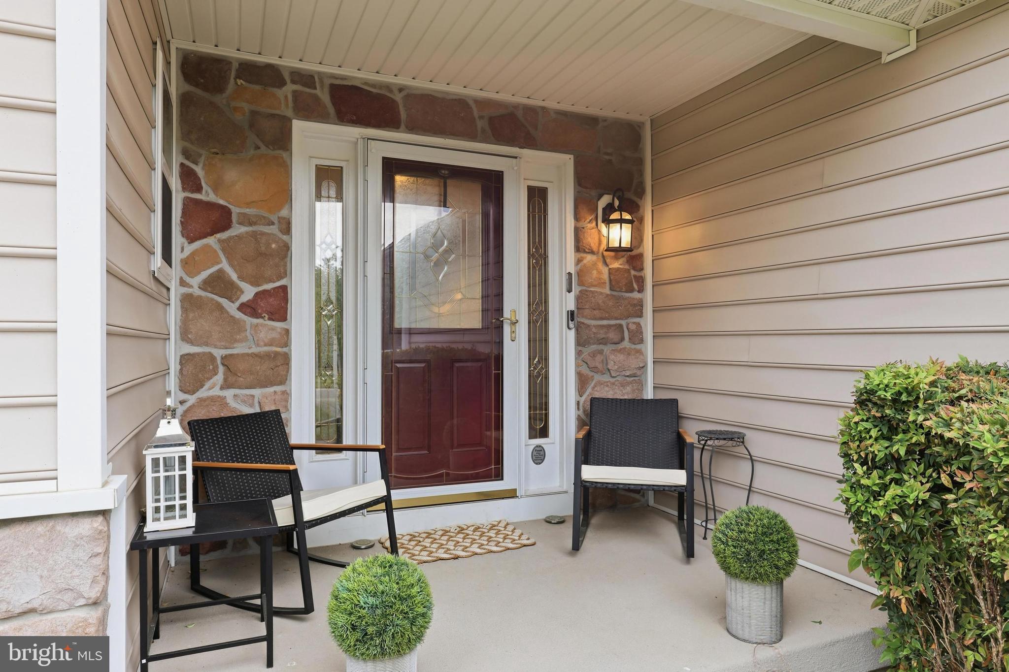 KNOTTS LANDING - Residential