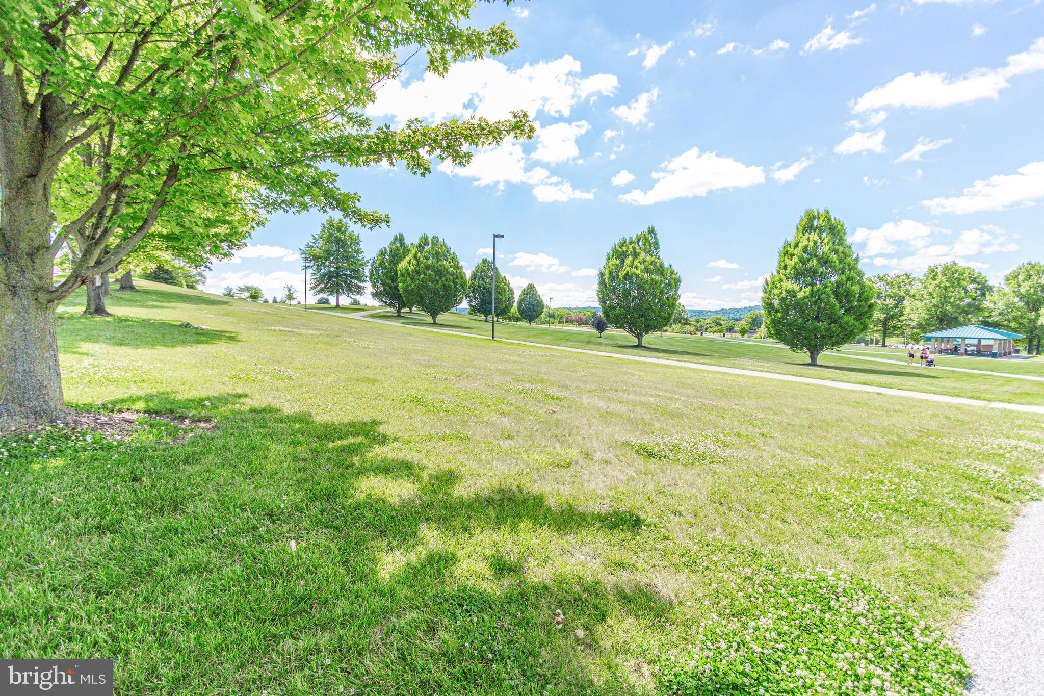 PARKSIDE TOWNHOMES - Residential