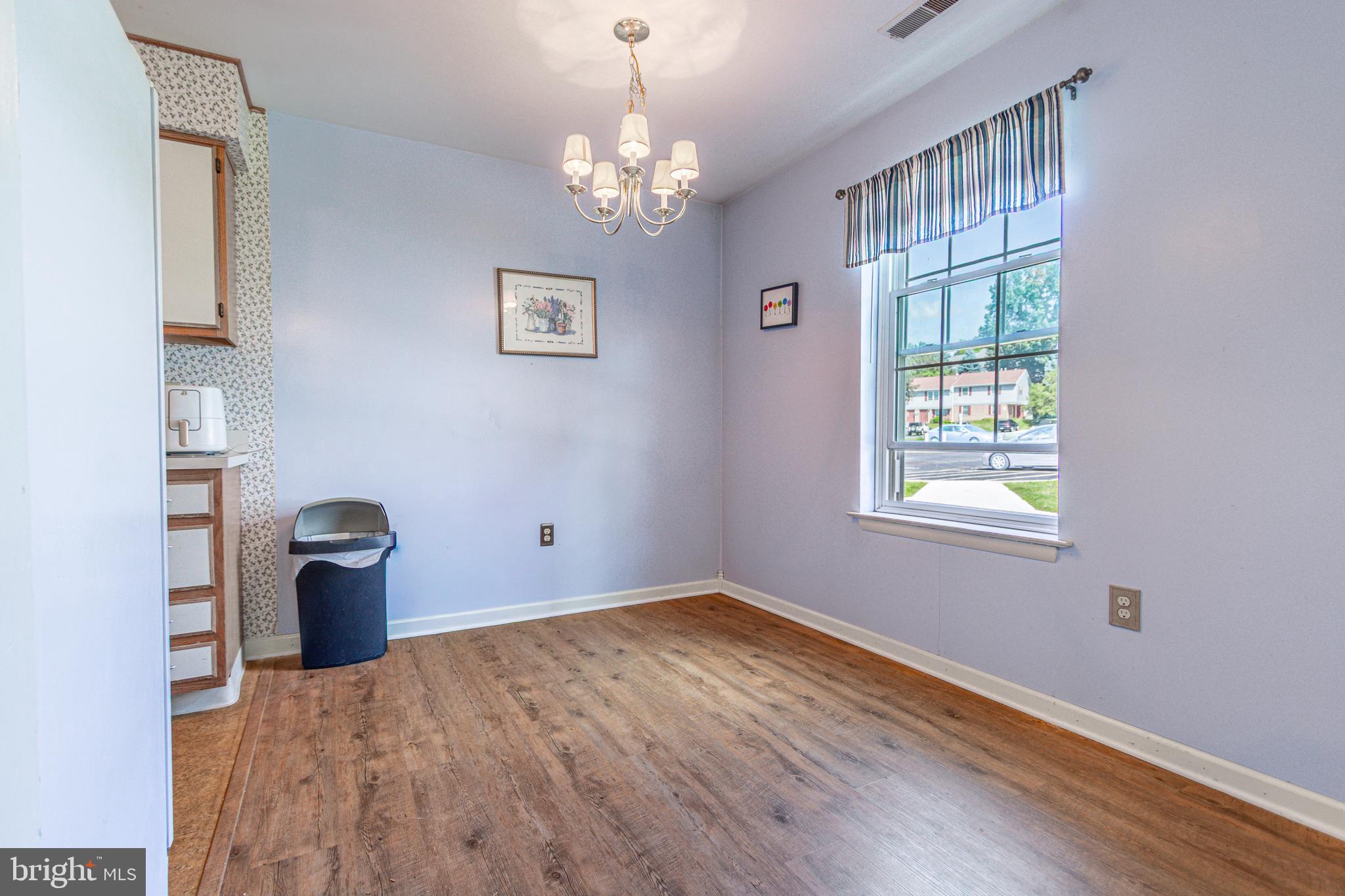 PARKSIDE TOWNHOMES - Residential