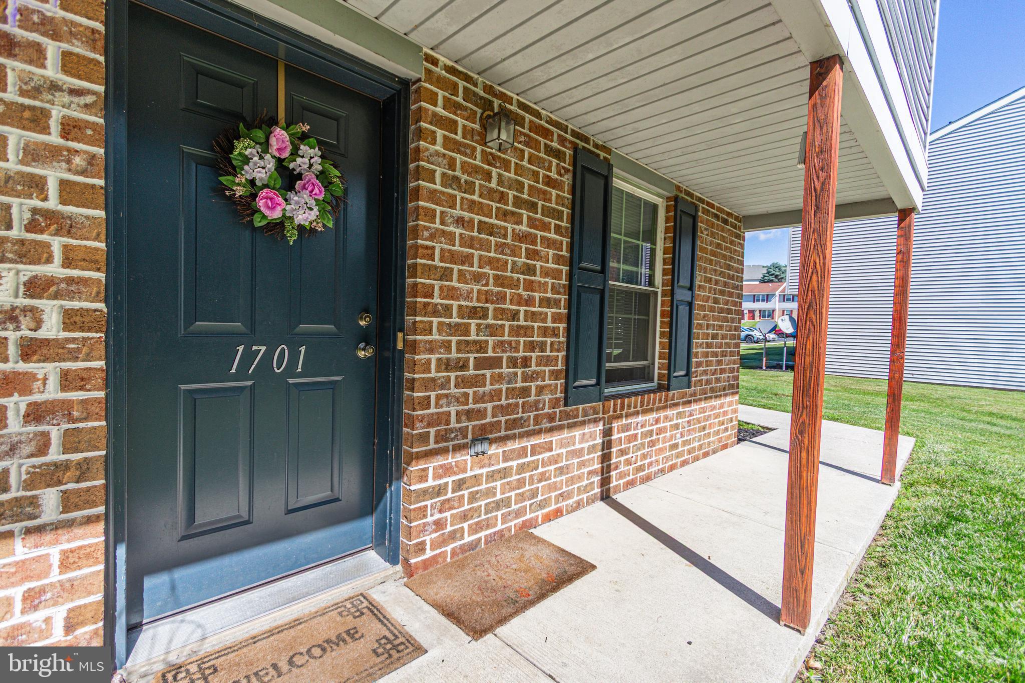PARKSIDE TOWNHOMES - Residential