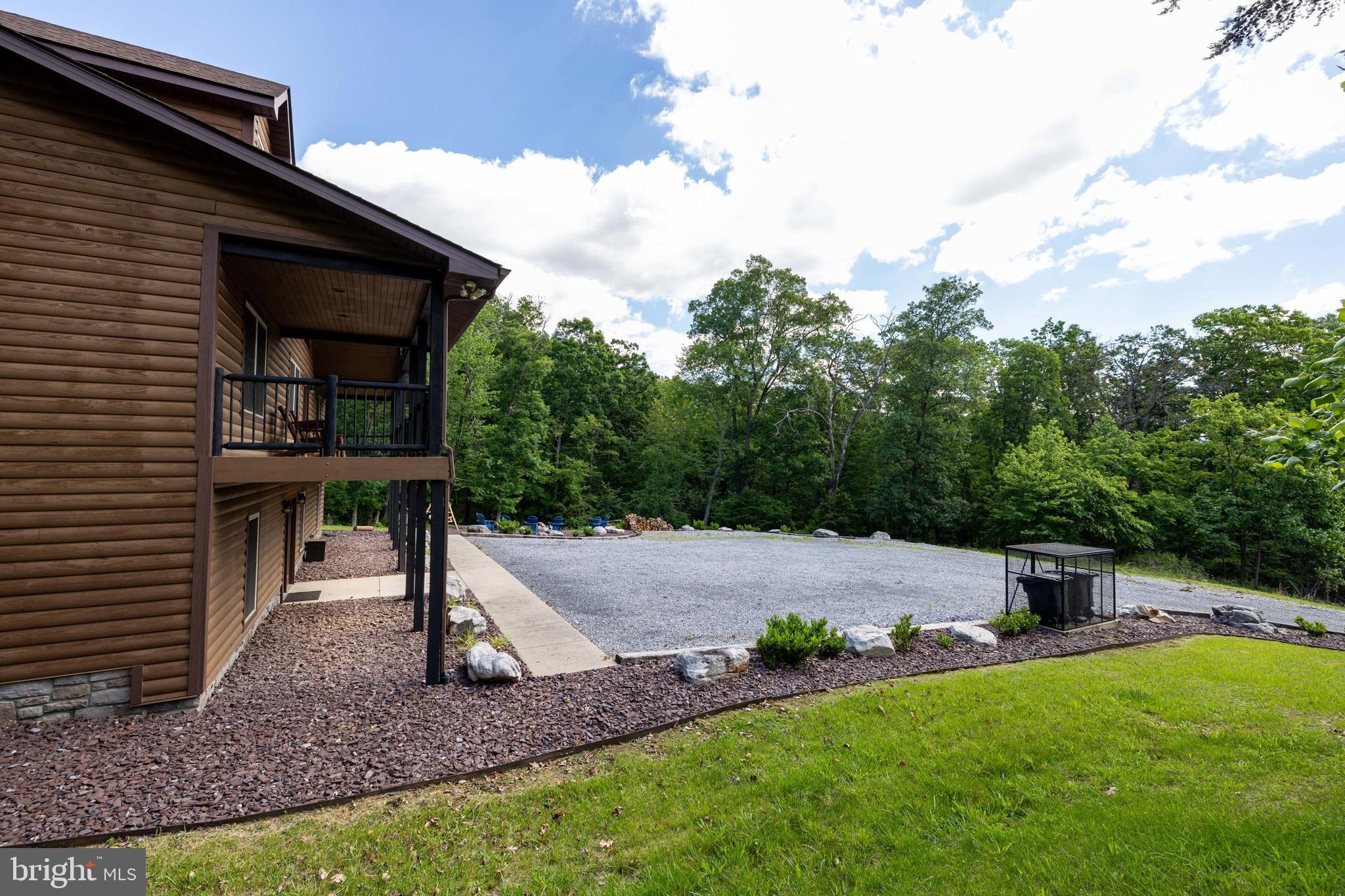 BATTLE CREEK - Residential