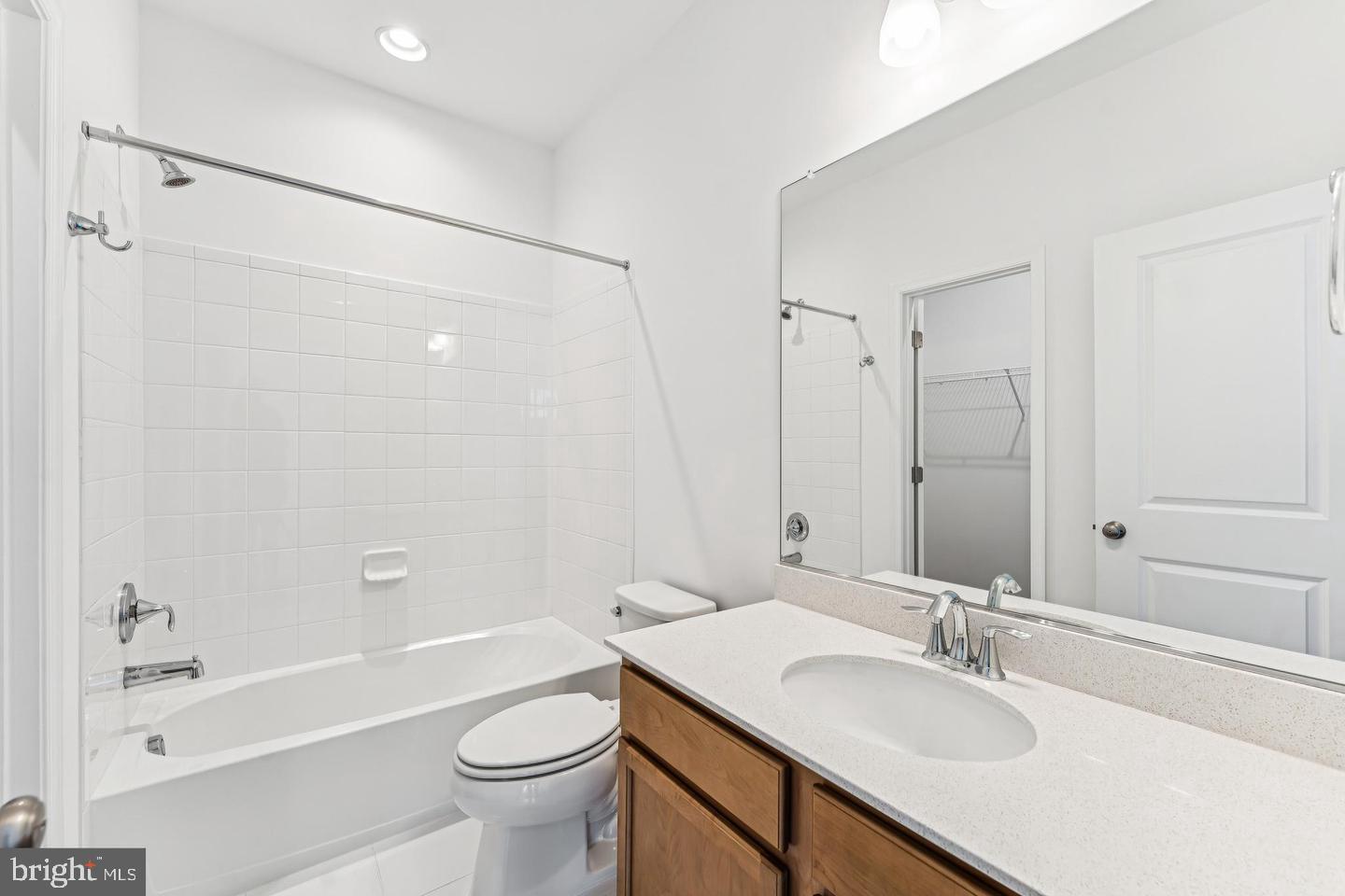 EMBREY MILL - Residential
