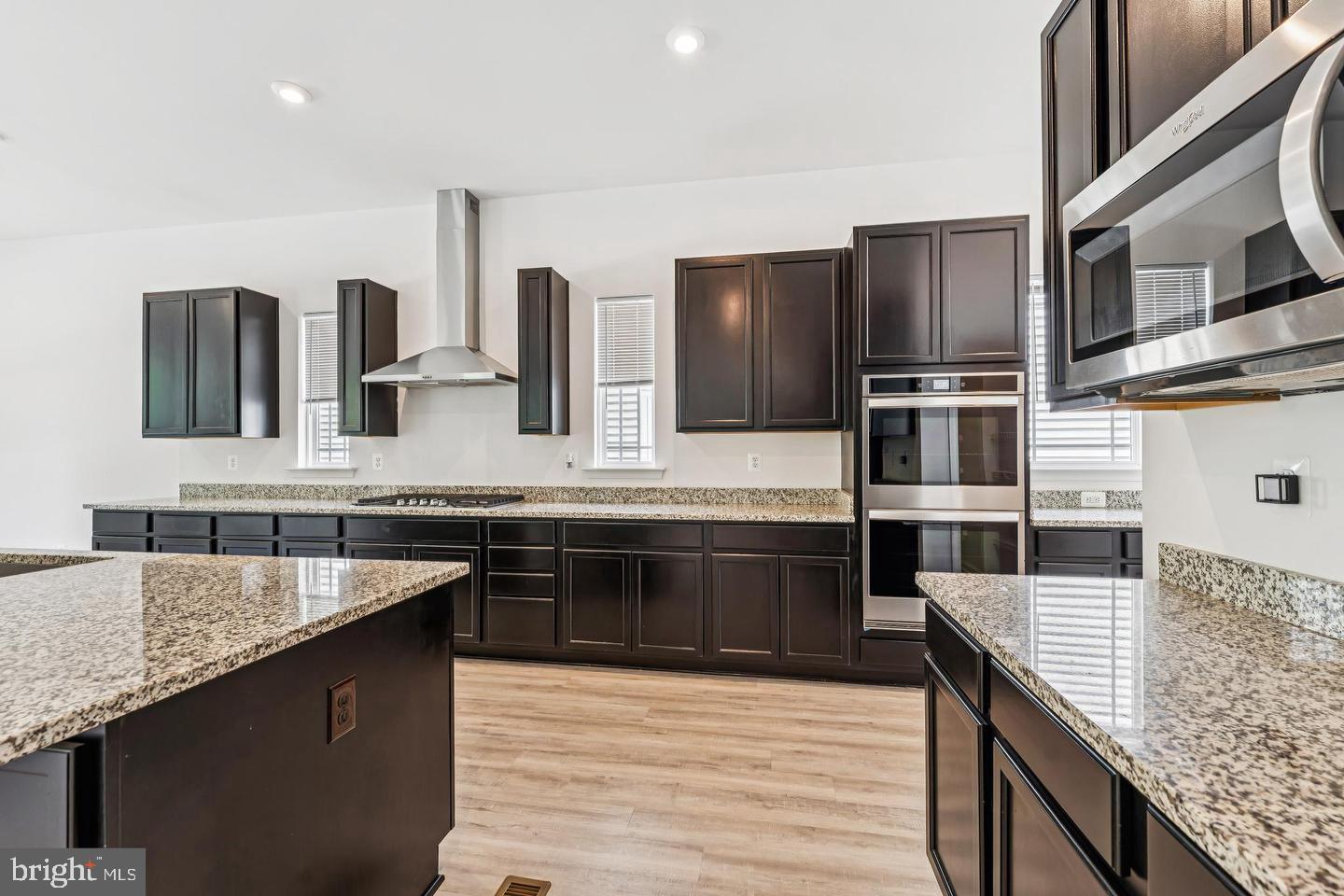 EMBREY MILL - Residential