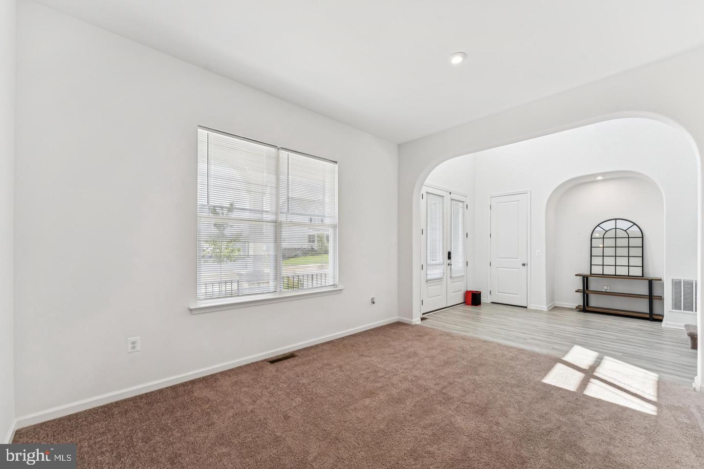 EMBREY MILL - Residential