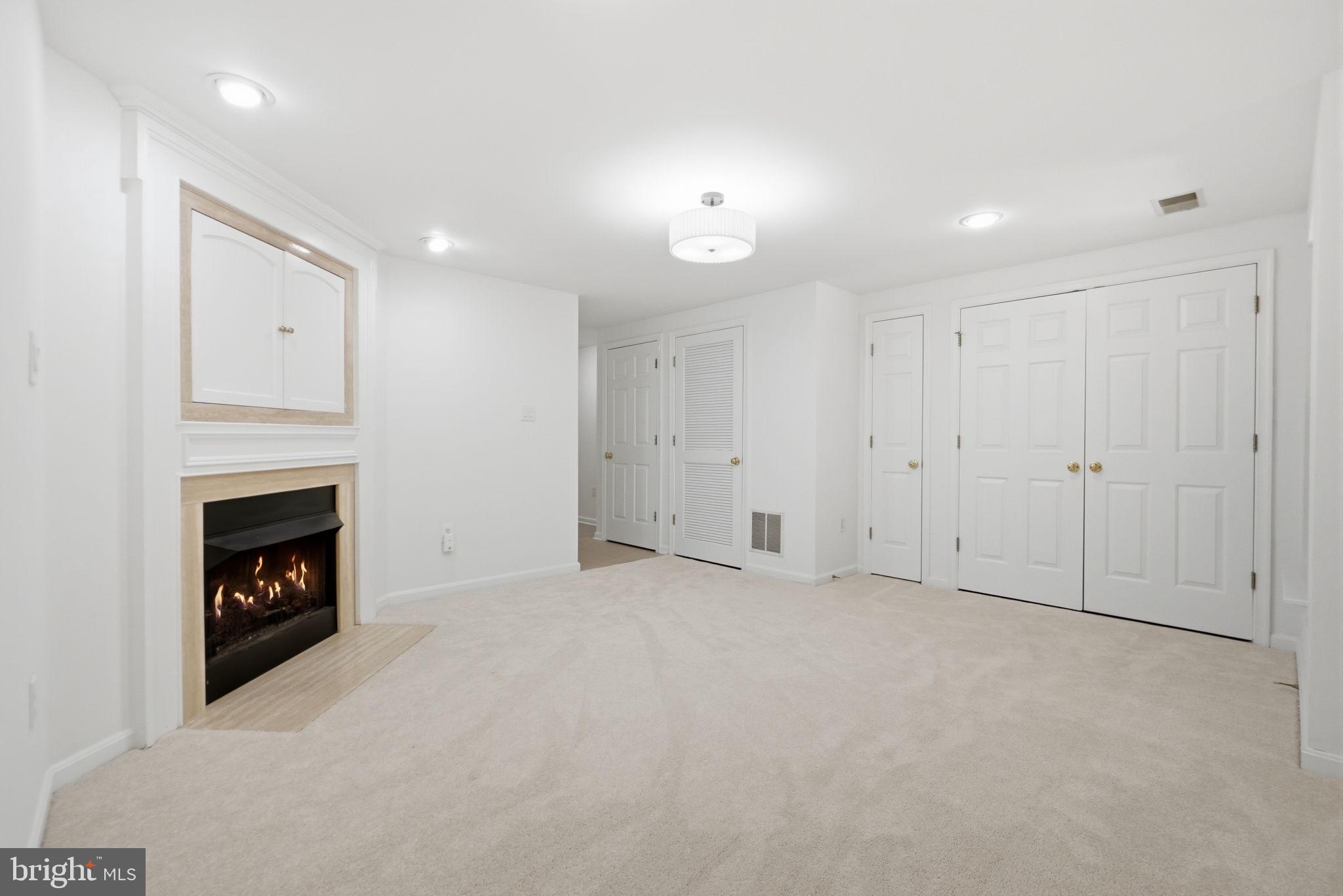 DOMINION STATION - Residential