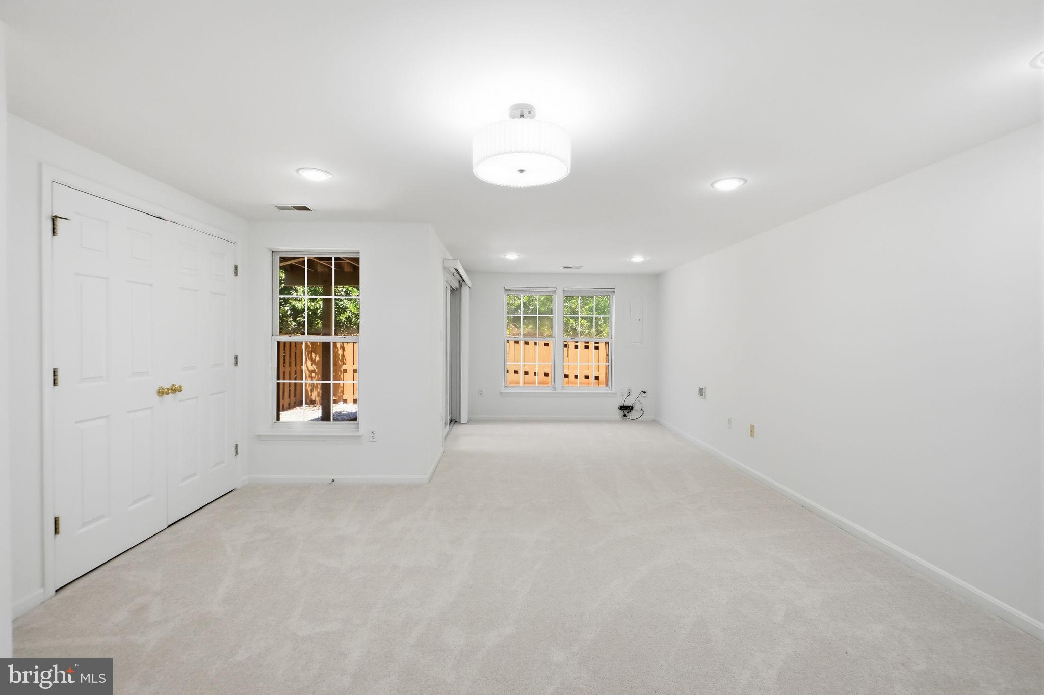 DOMINION STATION - Residential