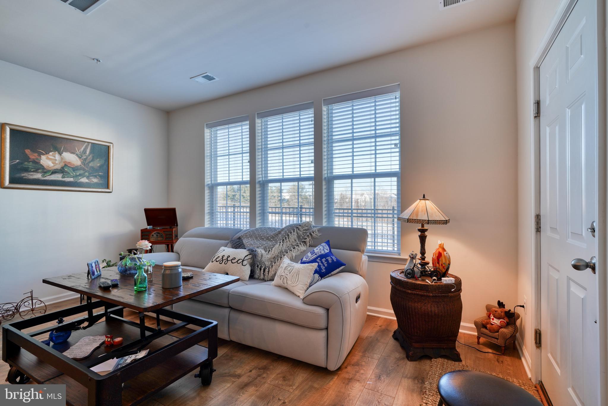 BALLARD GREEN - Residential